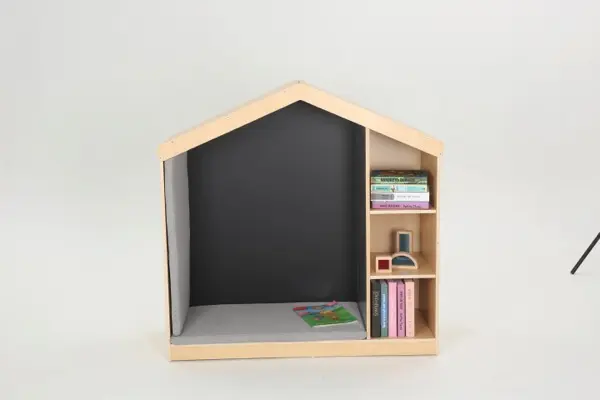 Wisdom Owlaf | Spiel- und Kuschelhaus | 121 x 47 x 120 cm | Holz aus der Kategorie Bausteine & Spiellandschaften