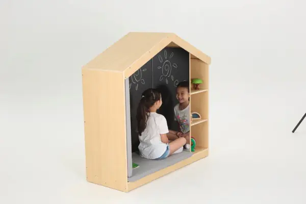Wisdom Owlaf | Spiel- und Kuschelhaus | 121 x 47 x 120 cm | Holz aus der Kategorie Bausteine & Spiellandschaften