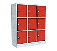 Schließfachschrank aus Stahl, 150 cm hoch, 122x50 cm (B/T), 9 Fächer, 3-spaltig, aus der Kategorie Schließfachschränke