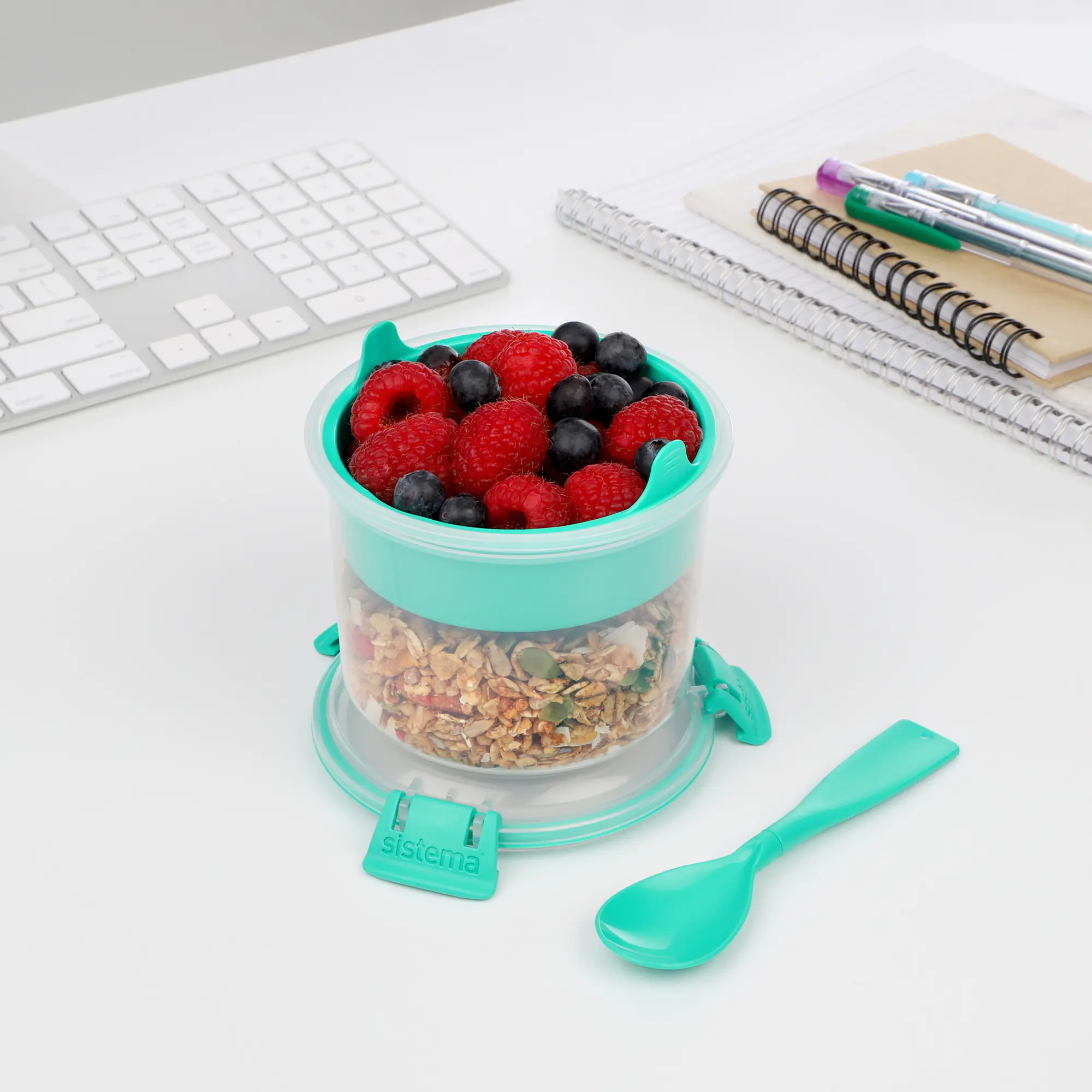 sistema Frischhaltebox Breakfast TO GO 530ml sort aus der Kategorie Haushaltsbedarf