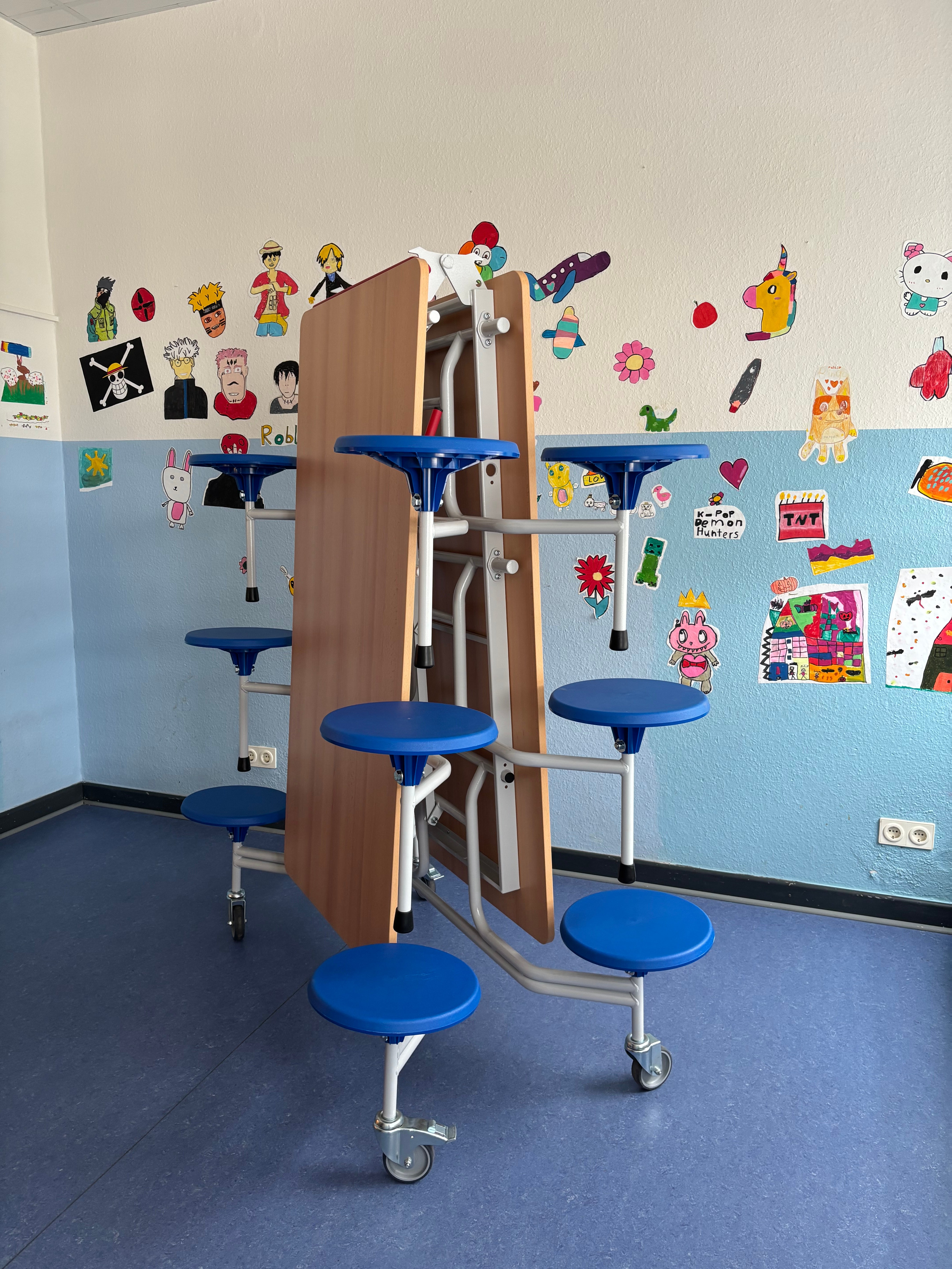 Tisch-Stuhlkombination, 12 Sitze, rechteckig, Tischhöhe: 69 cm, Sitzhöhe 41cm, Sitz Ø 32,5 cm aus der Kategorie Sitz-Tisch-Kombinationen