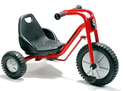 Slalom Trike (Zlalom Tricycle) für Kinder ab 4 Jahren aus der Kategorie Outdoor