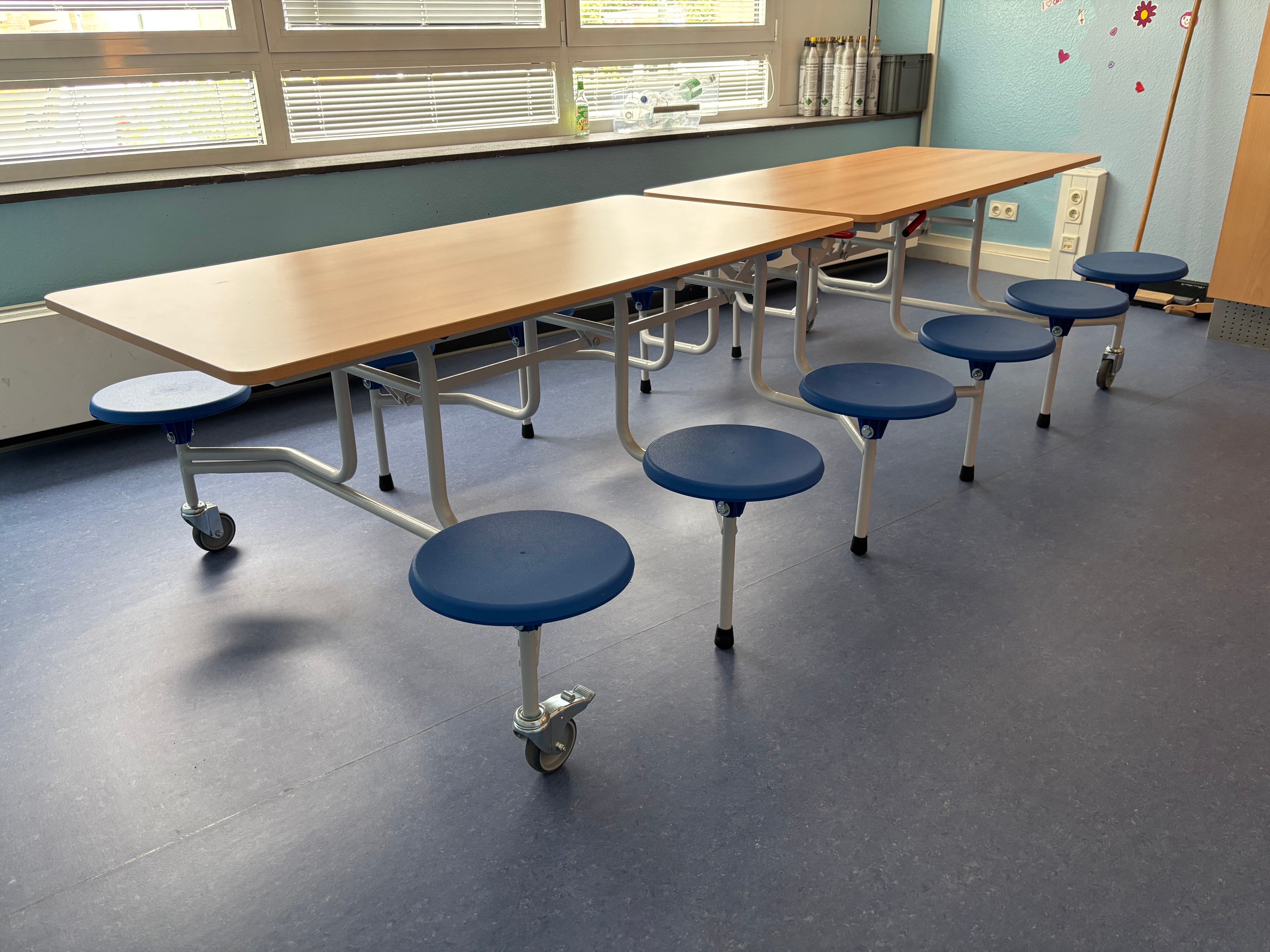 Tisch-Stuhlkombination, 12 Sitze, rechteckig, Tischhöhe: 69 cm, Sitzhöhe 41cm, Sitz Ø 32,5 cm aus der Kategorie Sitz-Tisch-Kombinationen