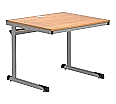 Schultisch Kufenform,  80x80 cm (B/T), offener Blechkabelkanal aus der Kategorie Schüler- und Lehrertische