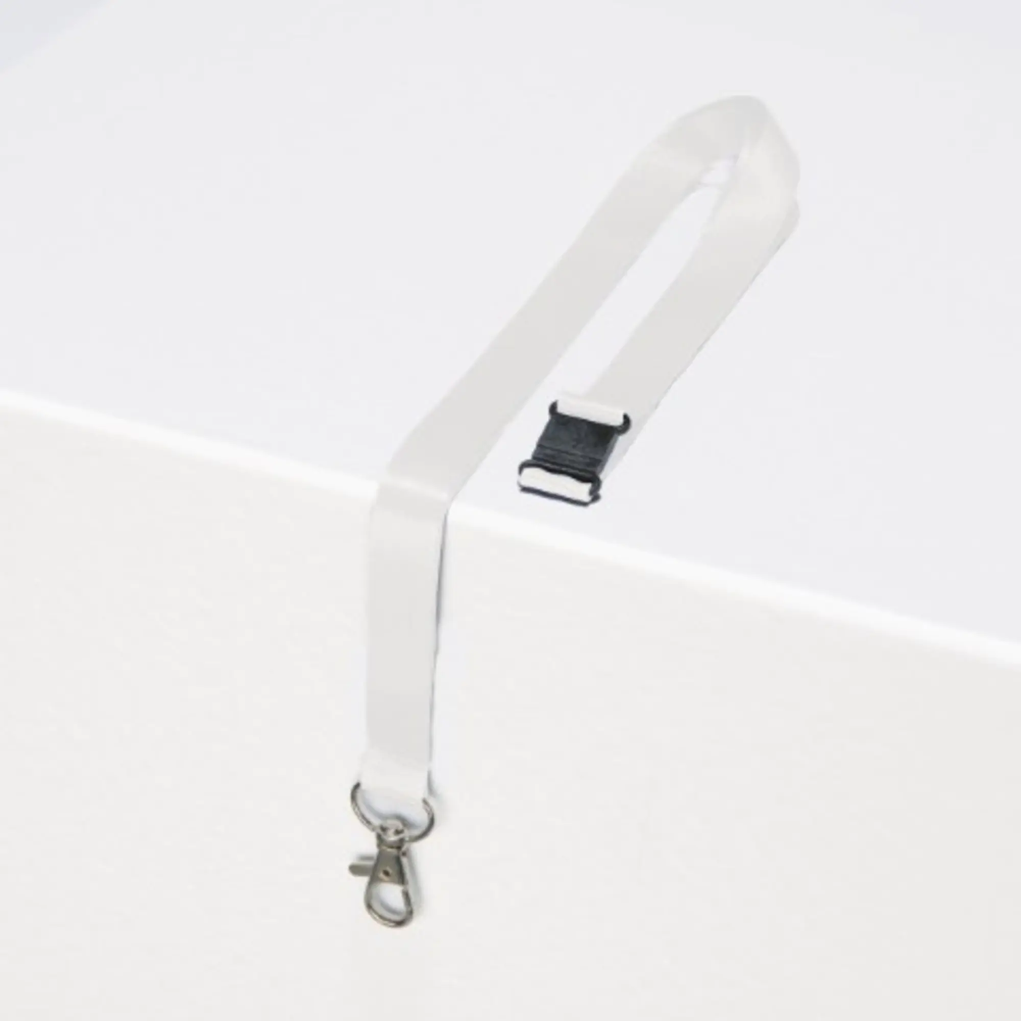 Avery Zweckform Lanyard 15x440mm ws 10St aus der Kategorie Namensschilder