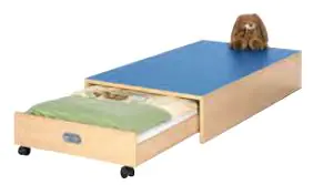 Spiel- und Schlafpodest für 1 Rollkasten, B/H/T 69 x 25 x 150 cm aus der Kategorie Podestkombinationen
