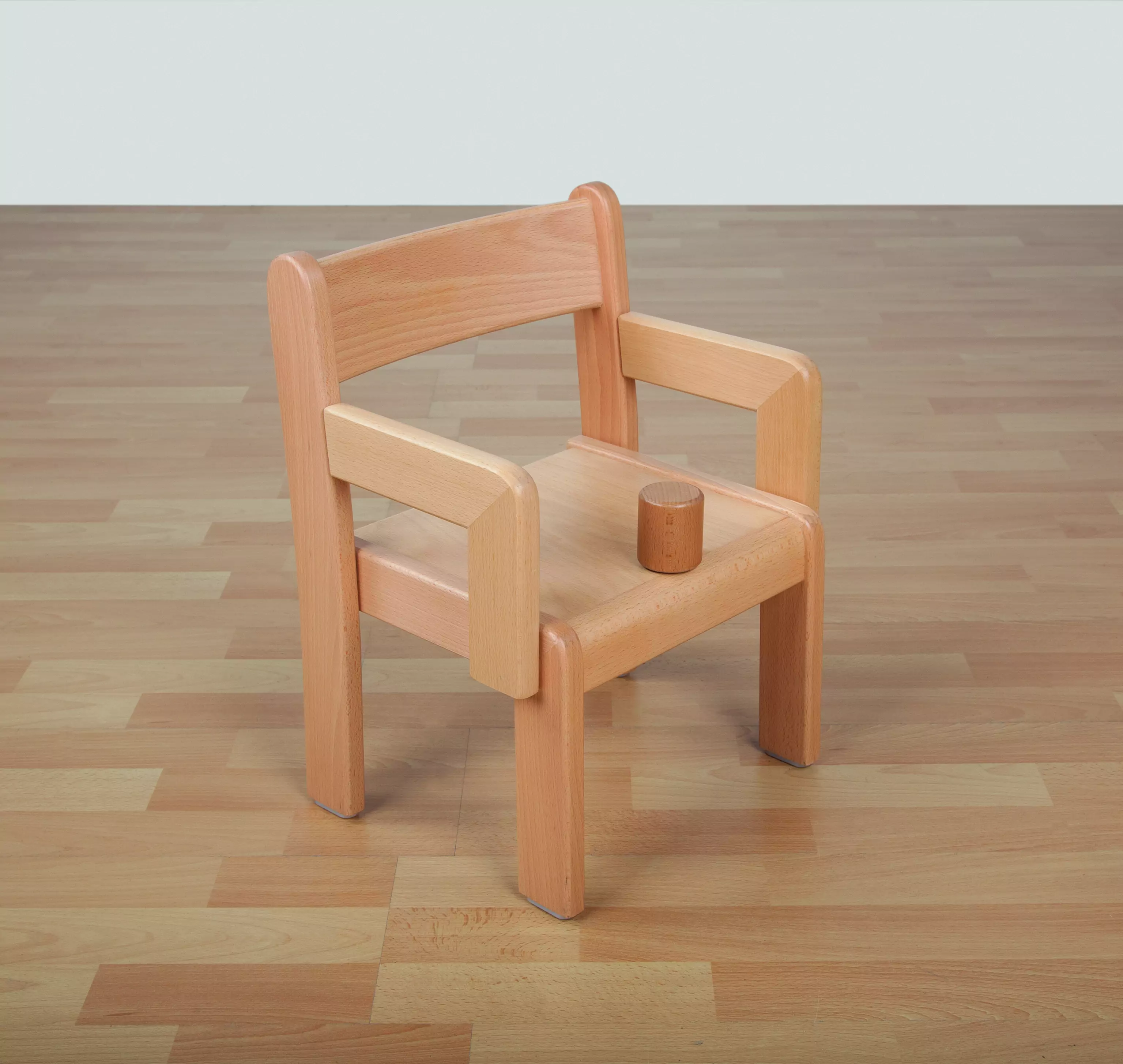 Massivholzkinderstuhl mit Armlehnen, Buche massiv, Kunststoffgleiter aus der Kategorie Kinderstühle