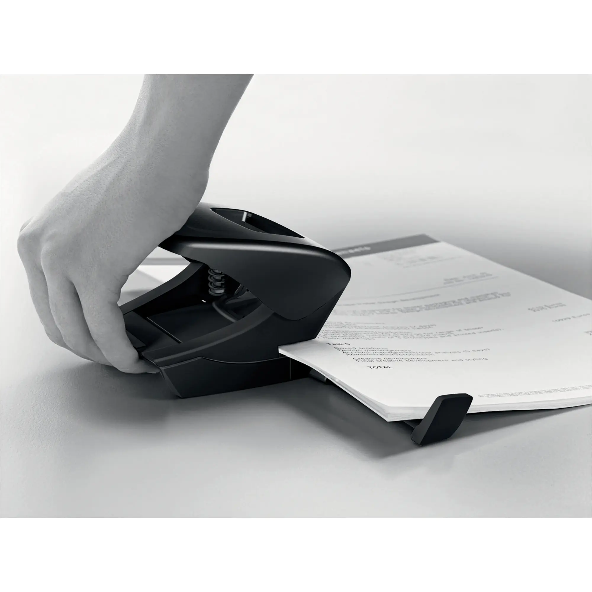 Leitz Locher NeXXt Recycle 10Blatt sw aus der Kategorie Locher