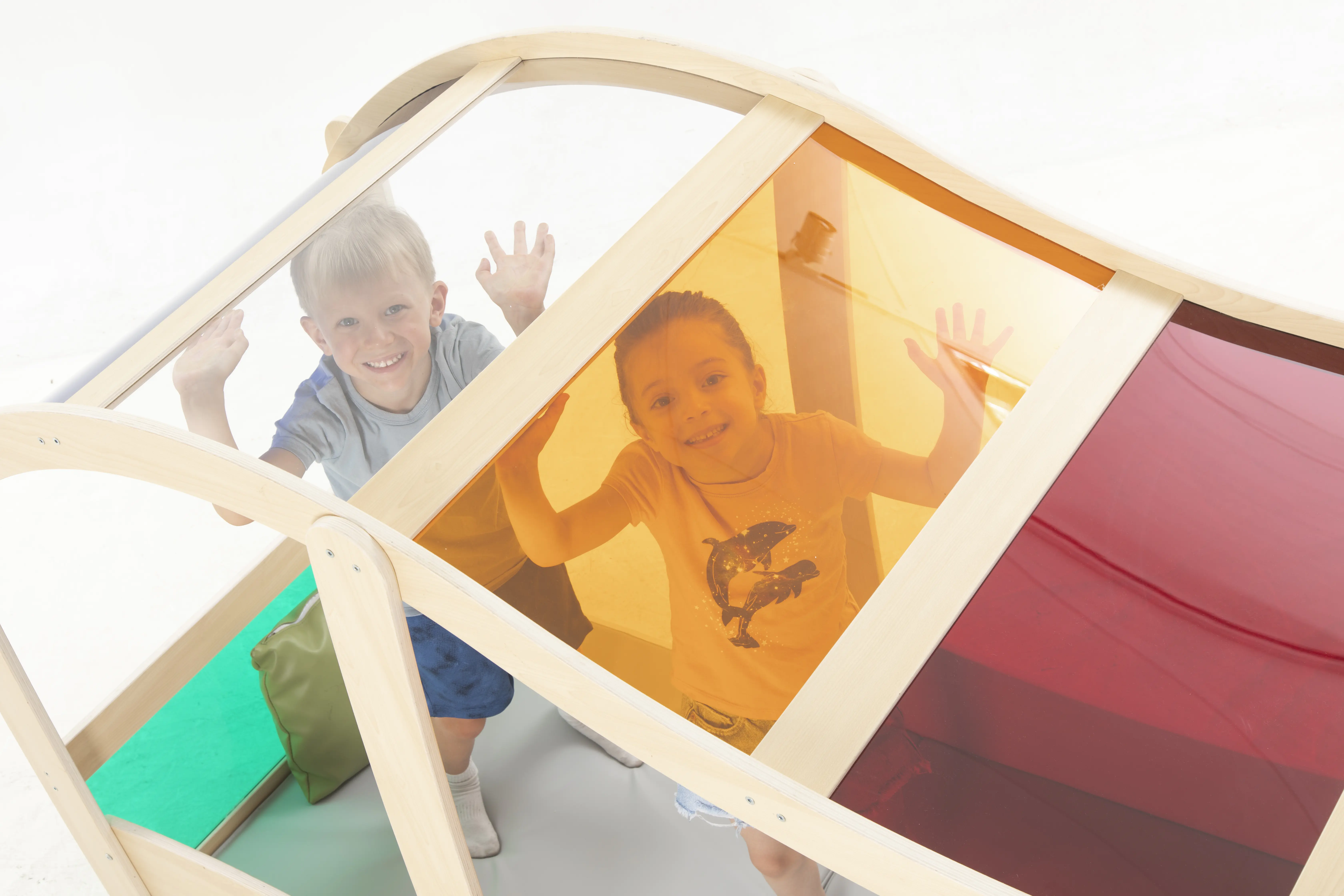 Wisdom Regenbogen | Spielhaus | 188 x 79 x 121 cm | Holz aus der Kategorie Bausteine & Spiellandschaften