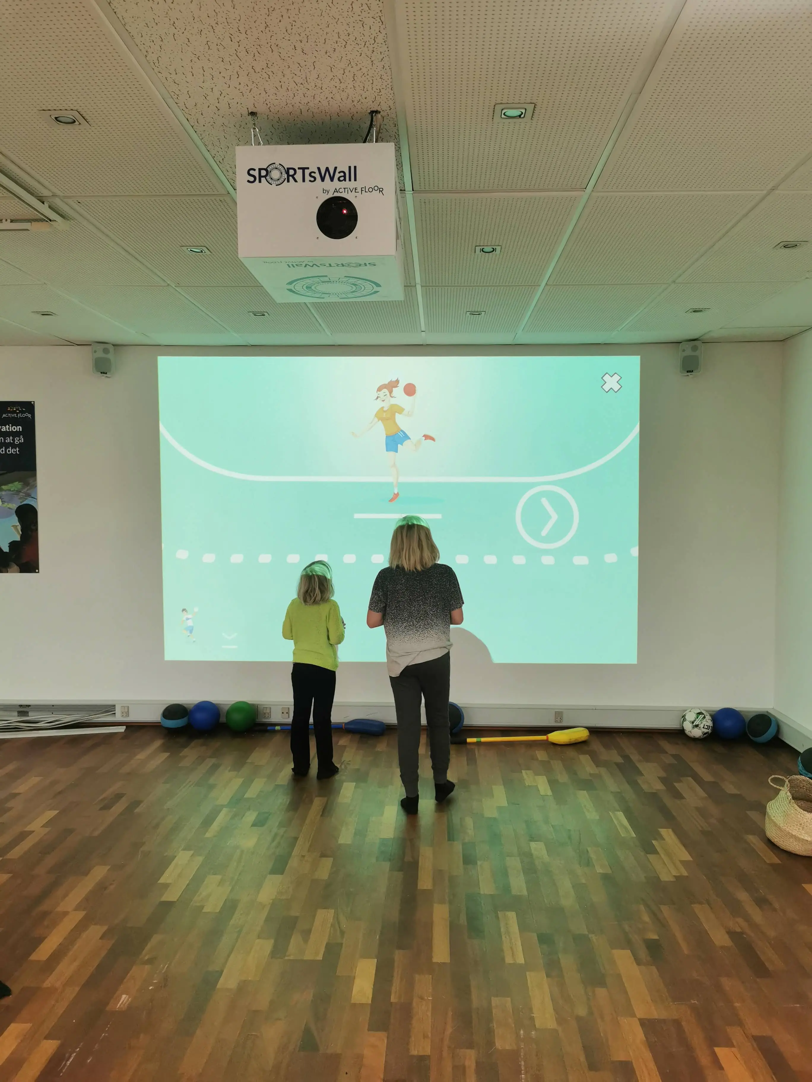 ActiveFloor SPORTSWALL MAX3 Premium - Wandprojektion aus der Kategorie ActiveFloor