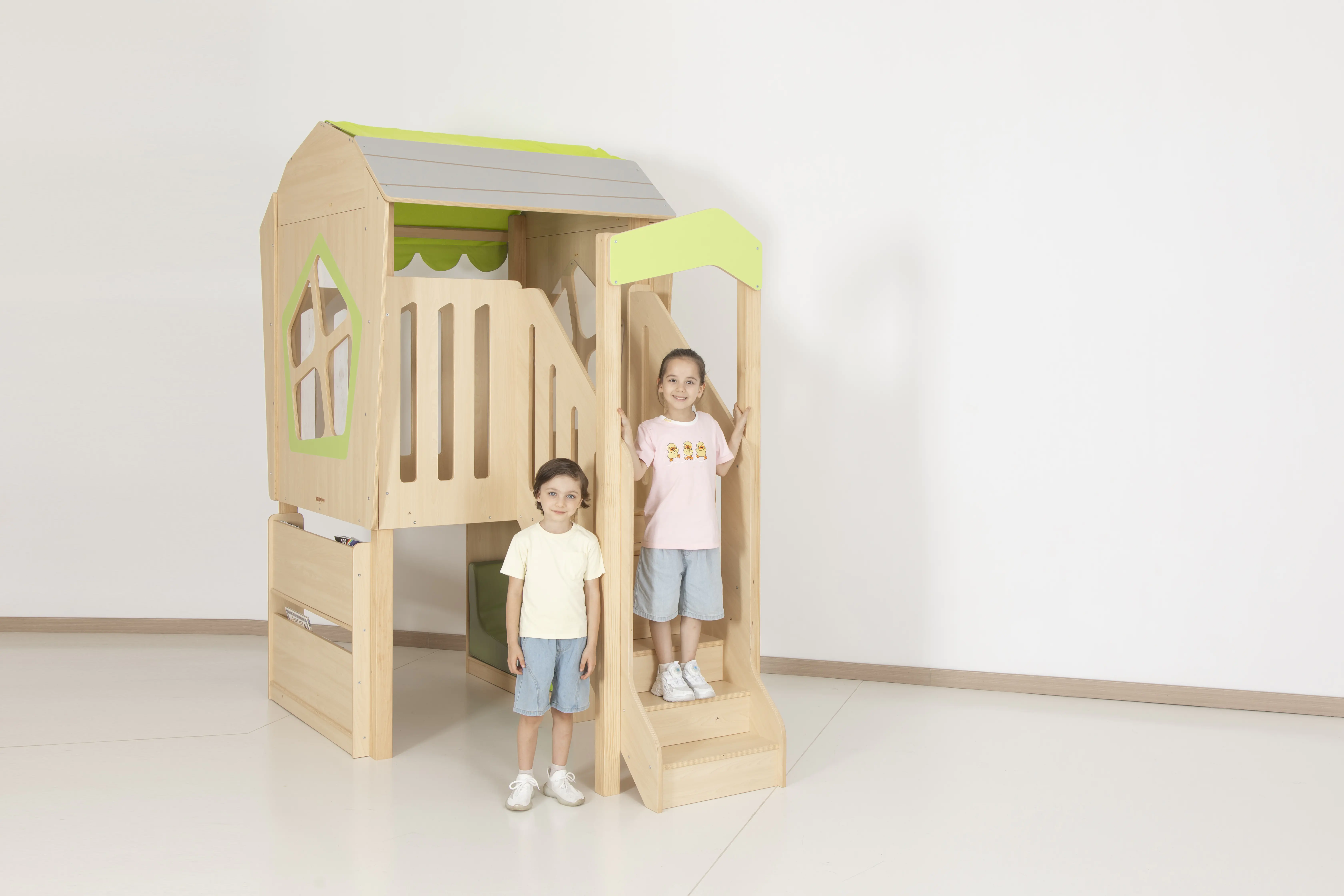 Wisdom Owlaf | Baumhaus | 226 x 116 x 229 cm | Holz aus der Kategorie Bausteine & Spiellandschaften