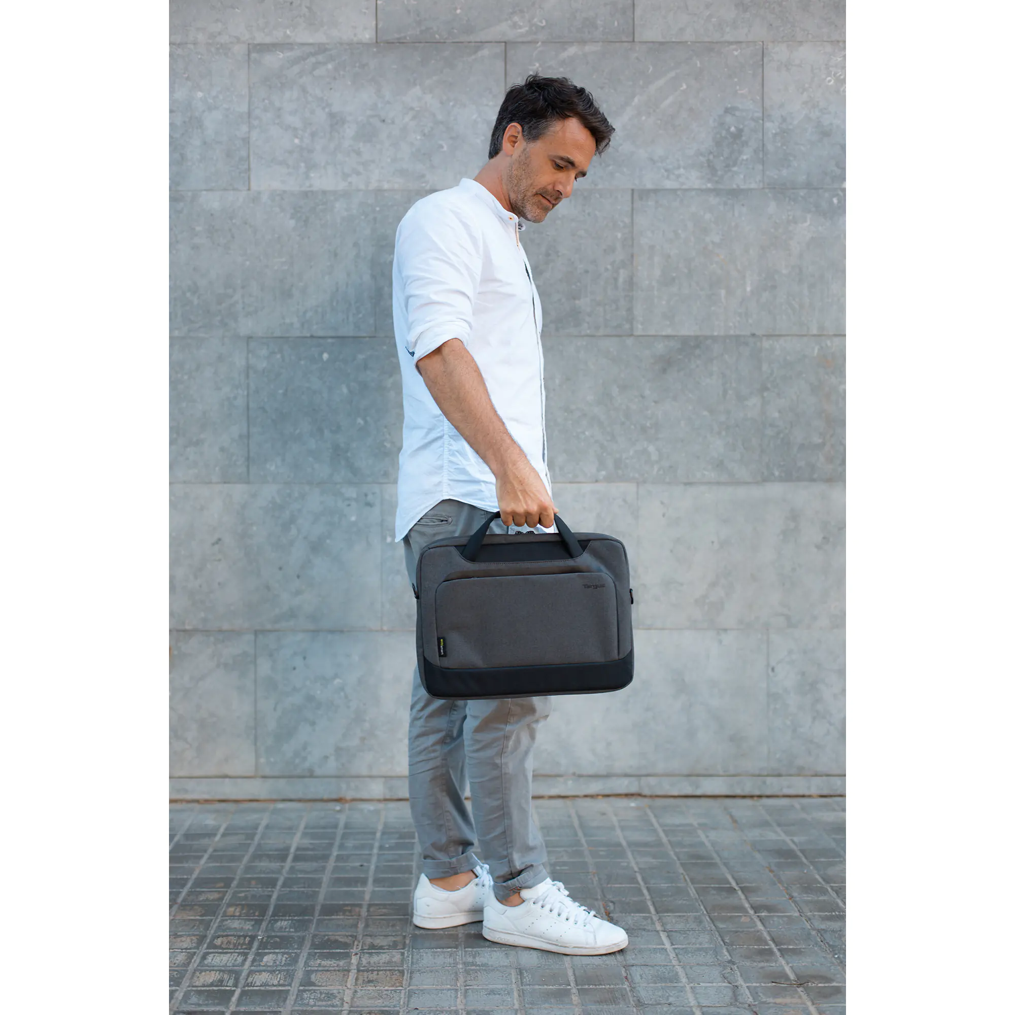 Targus Laptoptasche Cypress Eco Slipcase 14Zoll Grey aus der Kategorie Taschen & Koffer