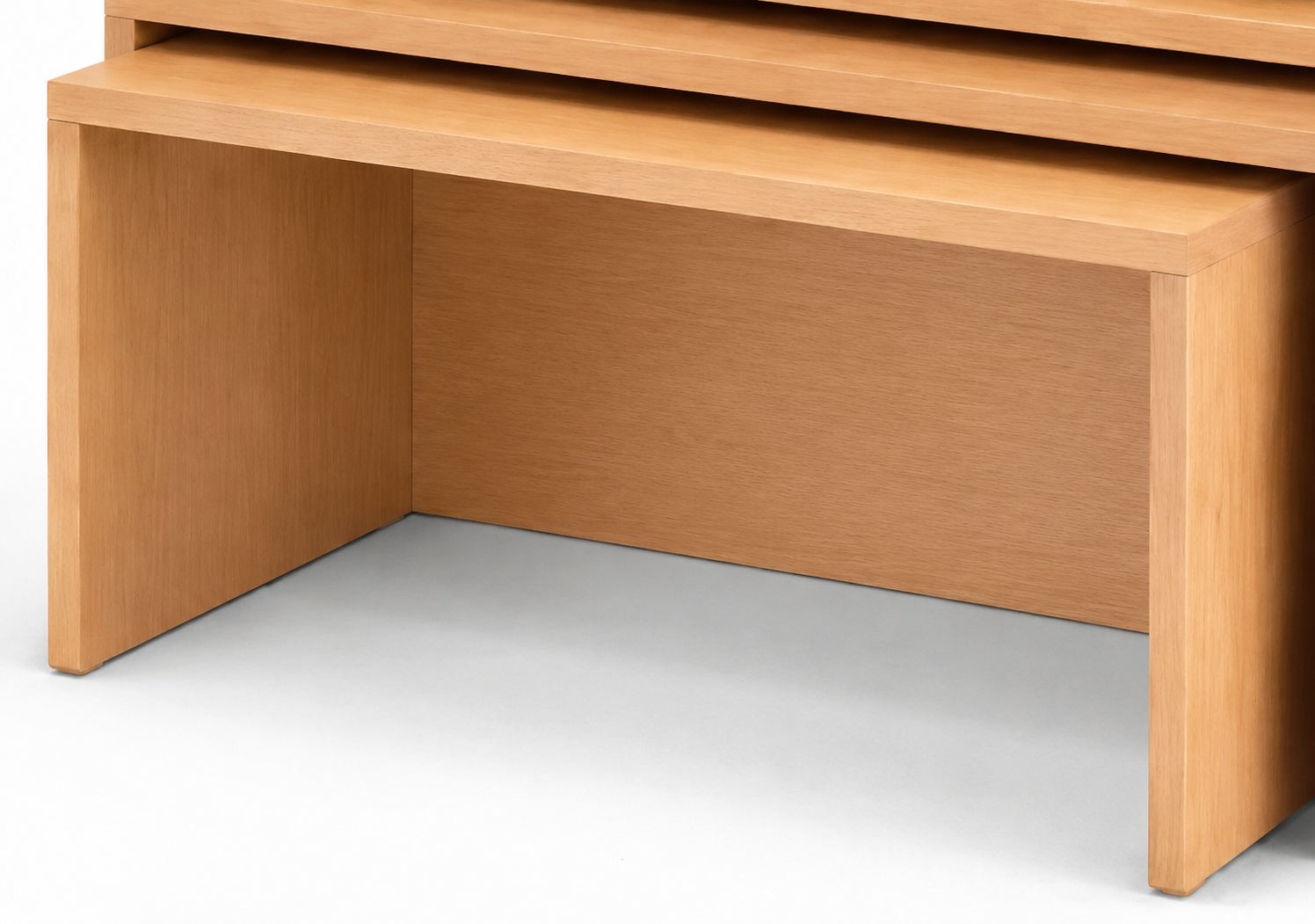 Stapelbank in Wangenbauweise, 25mm Material mit Rückwand verdübelt und verleimt aus der Kategorie Bänke