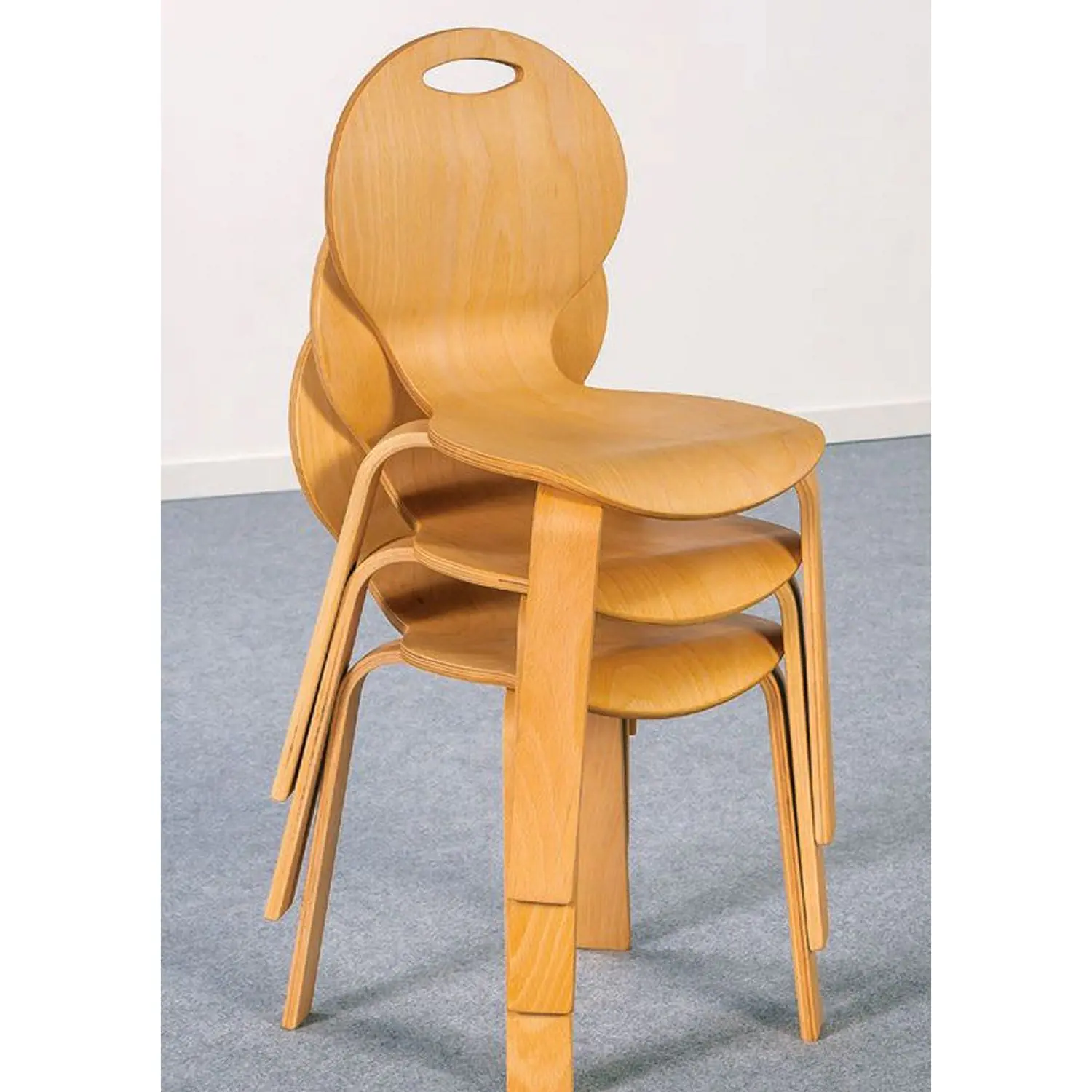 Stuhl Pearl, robuste, geölte Oberfläche, Gestell Massivholz, stapelbar aus der Kategorie Kinderstühle