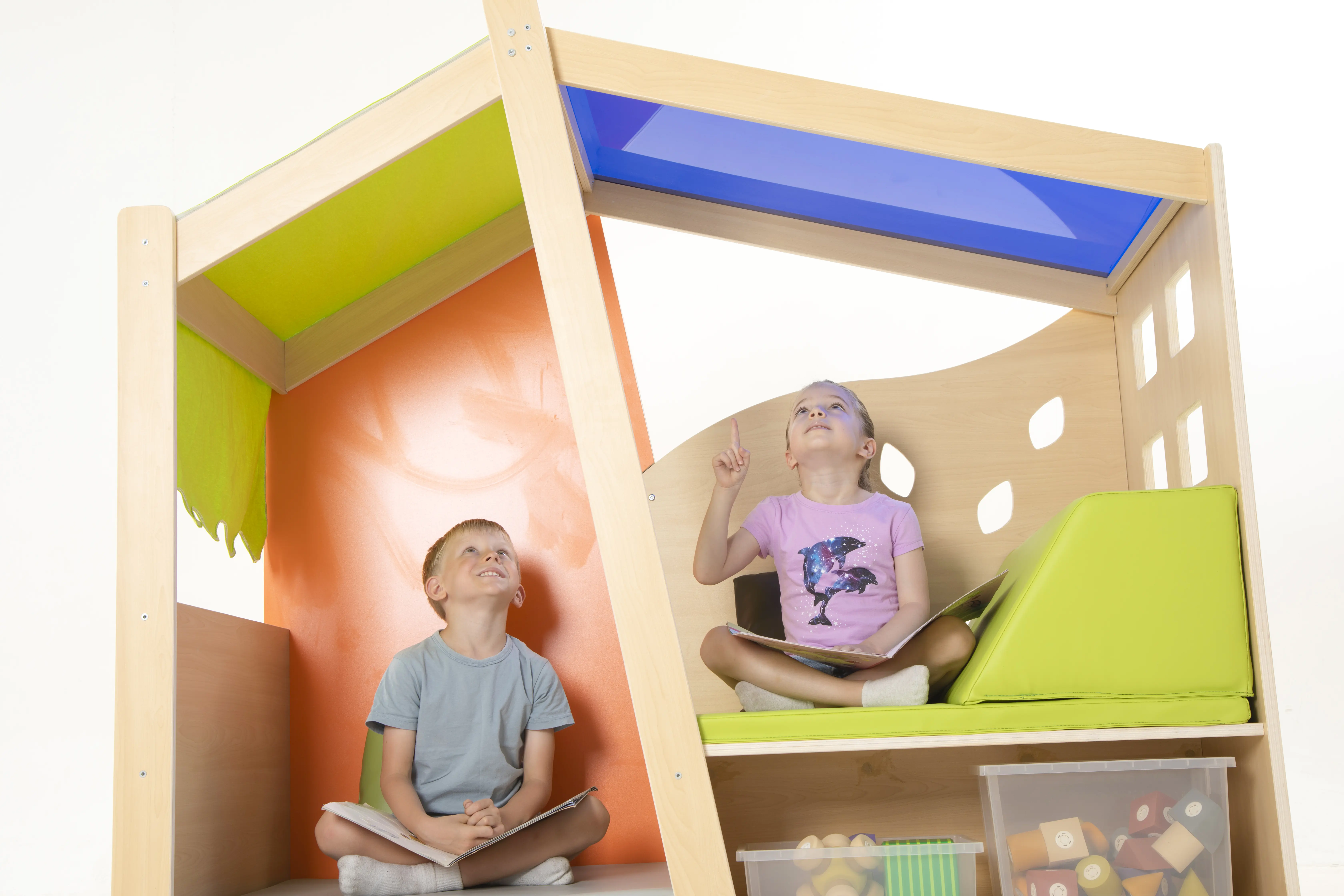 Wisdom | Spielhaus mobil | 120 x 120 x 140 cm | Holz aus der Kategorie Bausteine & Spiellandschaften