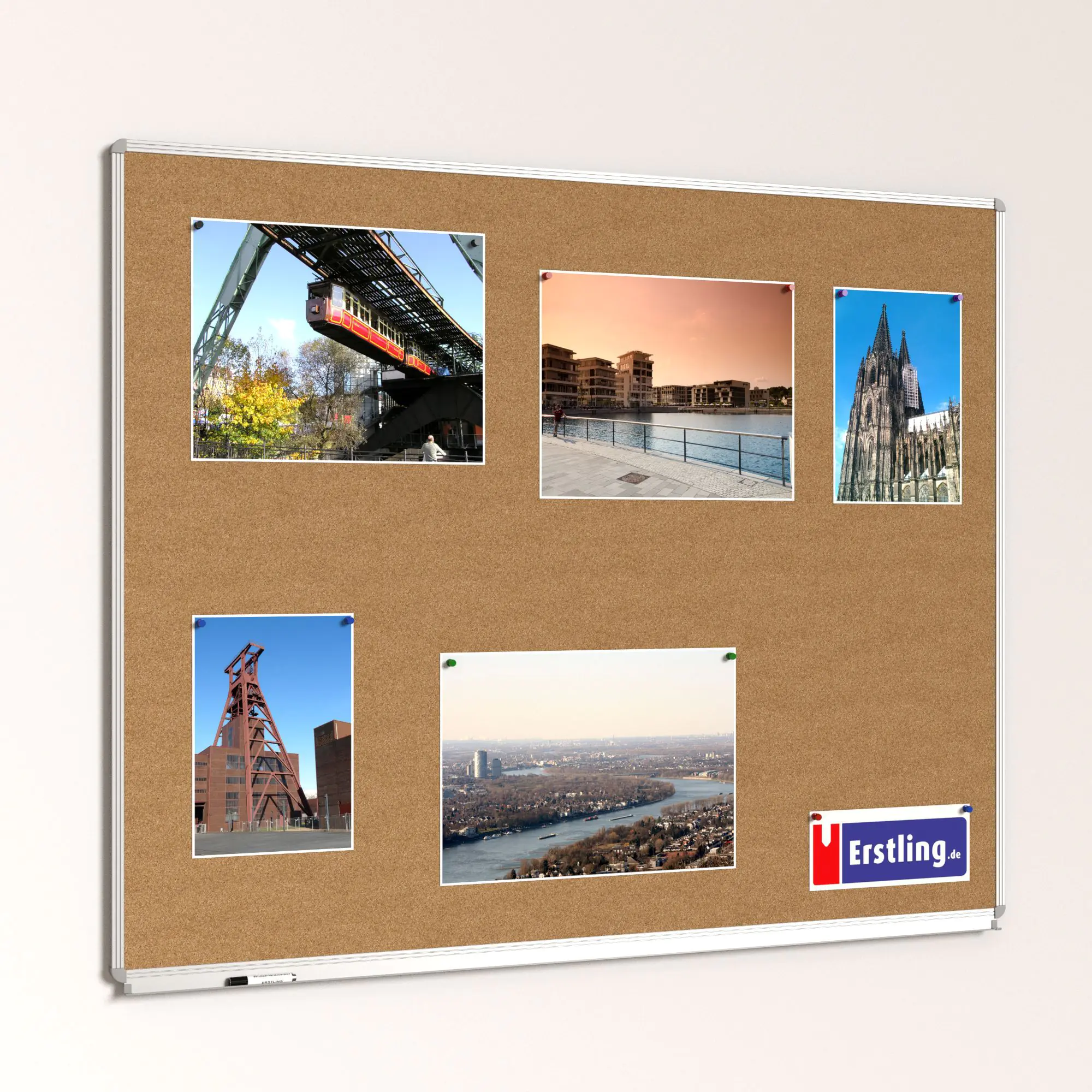 Korktafel 150x120 cm, mit durchgehender Ablage, aus der Kategorie Wandtafeln Kork