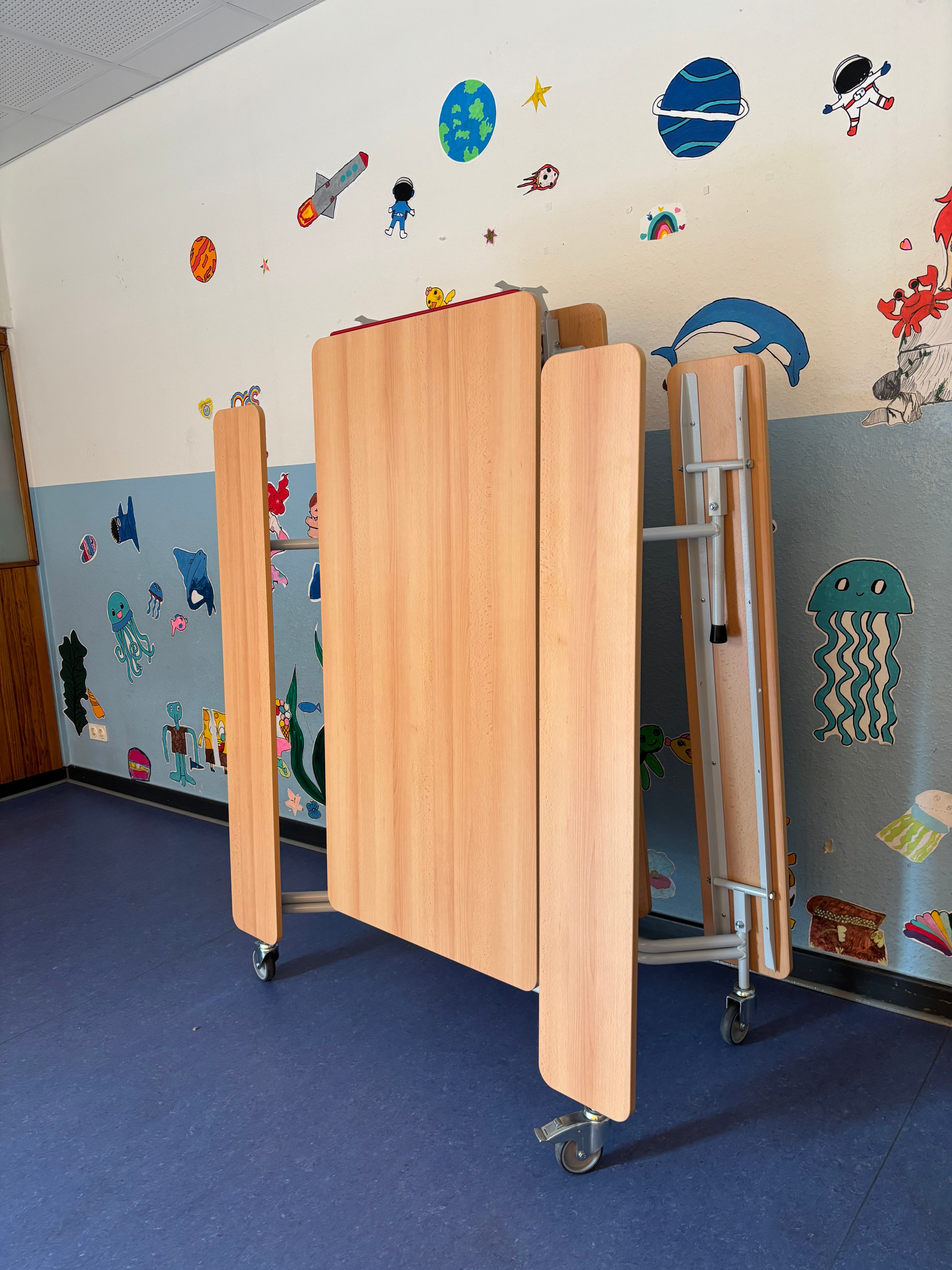 Tisch-Bankkombination, 12 Sitze, rechteckig, Tischhöhe: 69 cm, Sitzhöhe 41cm, integrierte Sitzbänke aus der Kategorie Sitz-Tisch-Kombinationen
