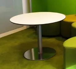 Runder Besprechungstisch, MFMDF-Platte auf Sockel, D=100cm, H:72 cm aus der Kategorie Rundtische