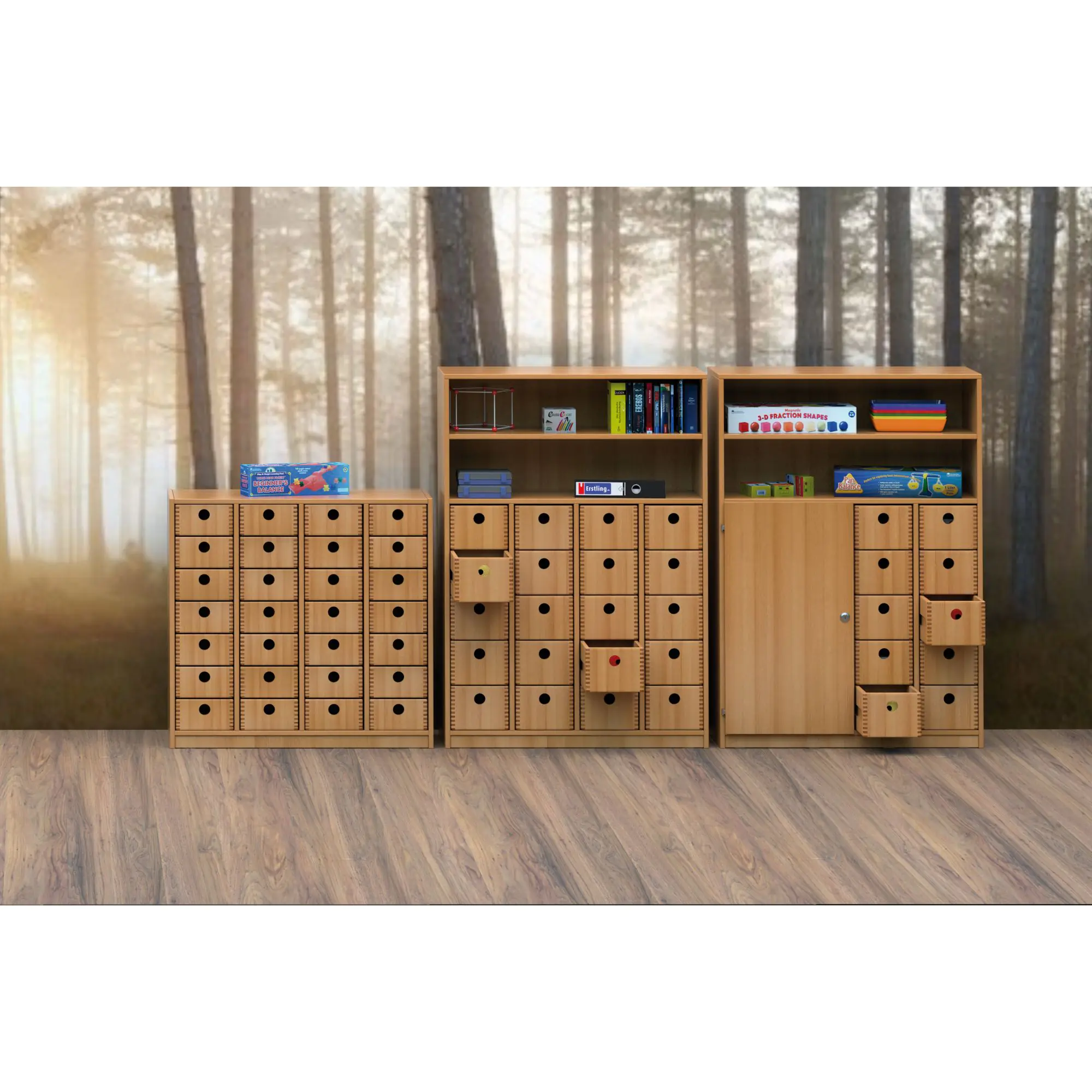 Schrank mit 28 Massivholzkästen,  98 cm hoch, 100x40 cm (B/T), aus der Kategorie -Schränke mit Massivholzkästen