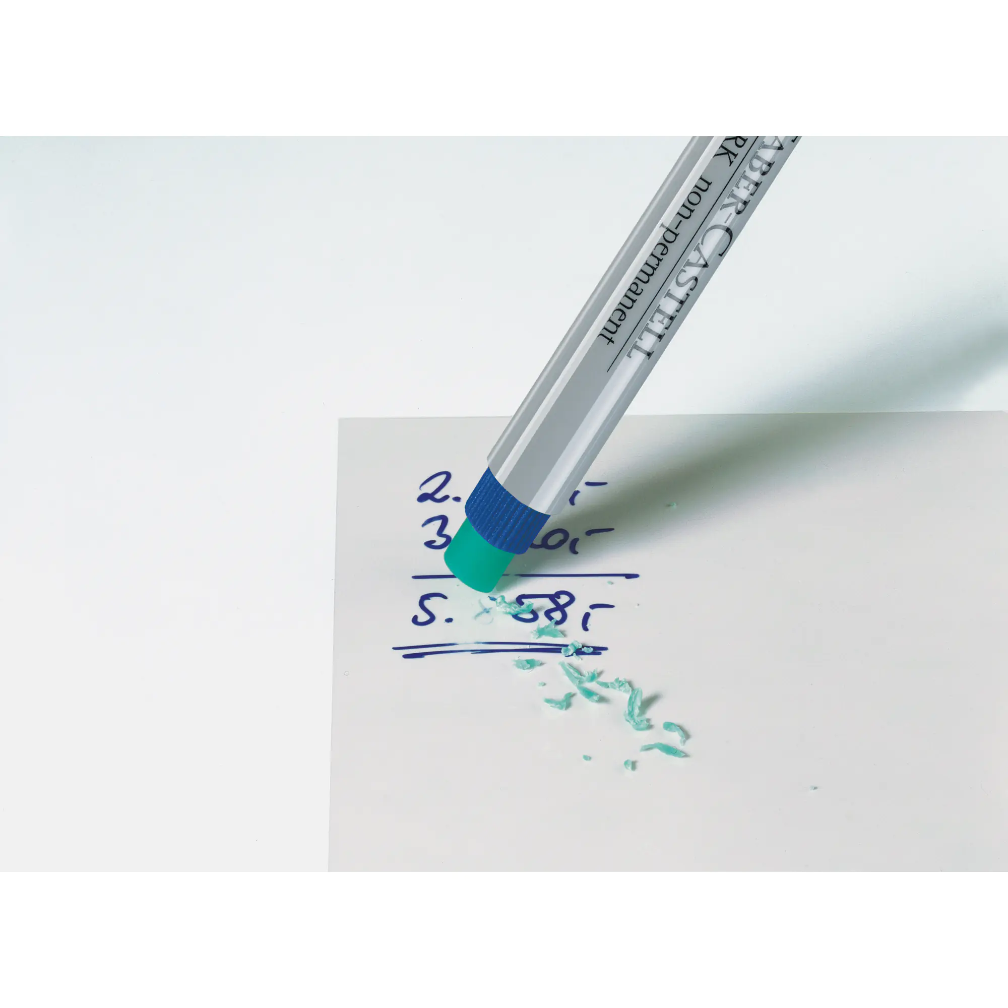 Faber-Castell Folienschreiber MULTIMARK 0,6mm rot aus der Kategorie Tinten- & Gelschreiber