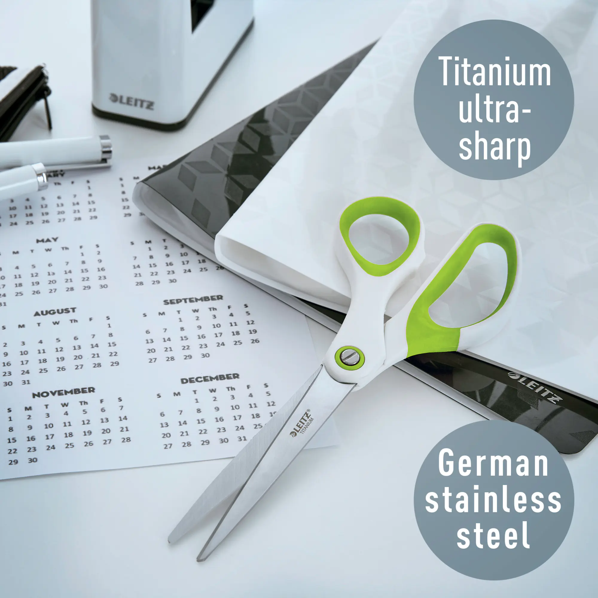 Leitz Universalschere WOW 205mm gn aus der Kategorie Cutter & Scheren
