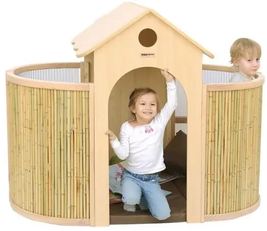 Indoor Spielhaus inklusive Matratze B/H/T 156x110x105 cm, Multiplex Holz und Bambus, Rückseite mit  aus der Kategorie Raumteiler