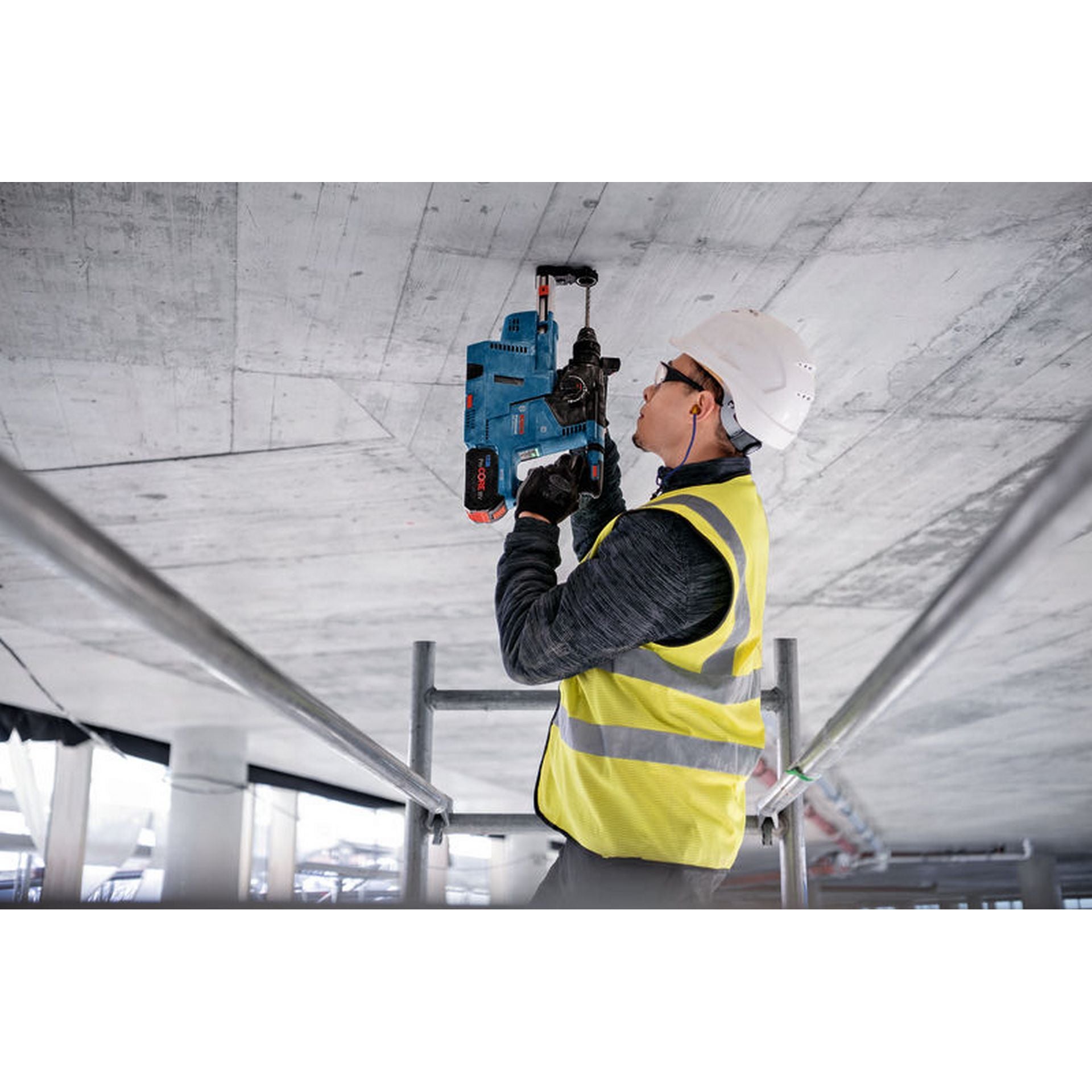 Bosch Akku-Bohrhammer mit SDS plus GBH 18V-24 C #0611923000