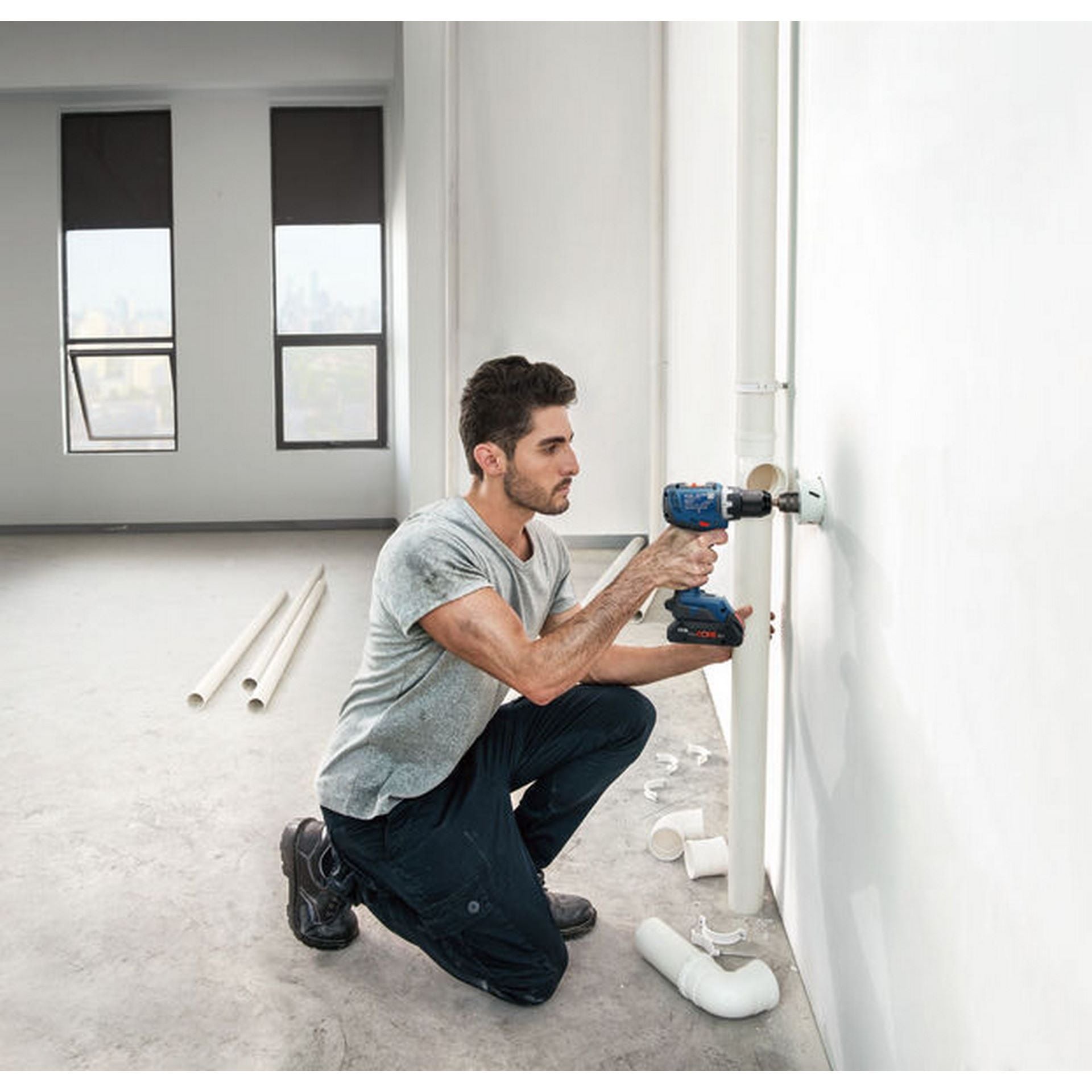Bosch 2 x 18V-Set: GSR + GBH, 45-tlg. Schraubendreher-Set, 3-tlg. Bohrer-Set #0615V0003E