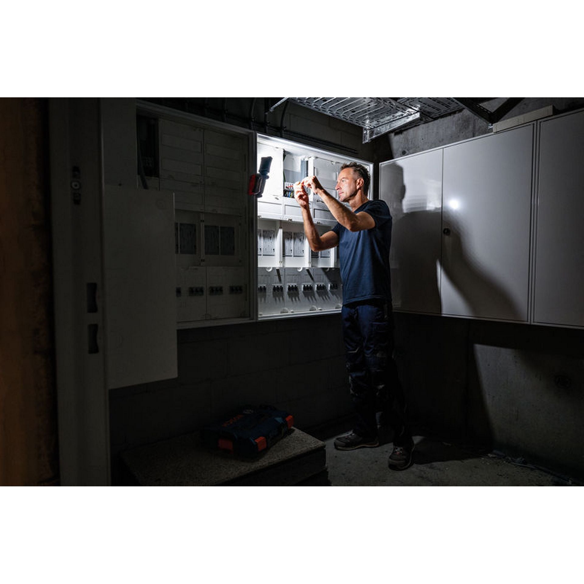Bosch Akku-Leuchte GLI 18V-800 #0601443600