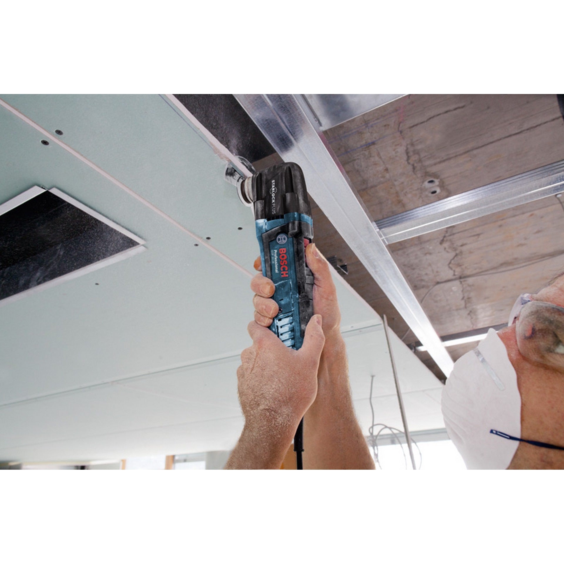 Bosch Multi-Cutter GOP 30-28 in L-BOXX #0601237000