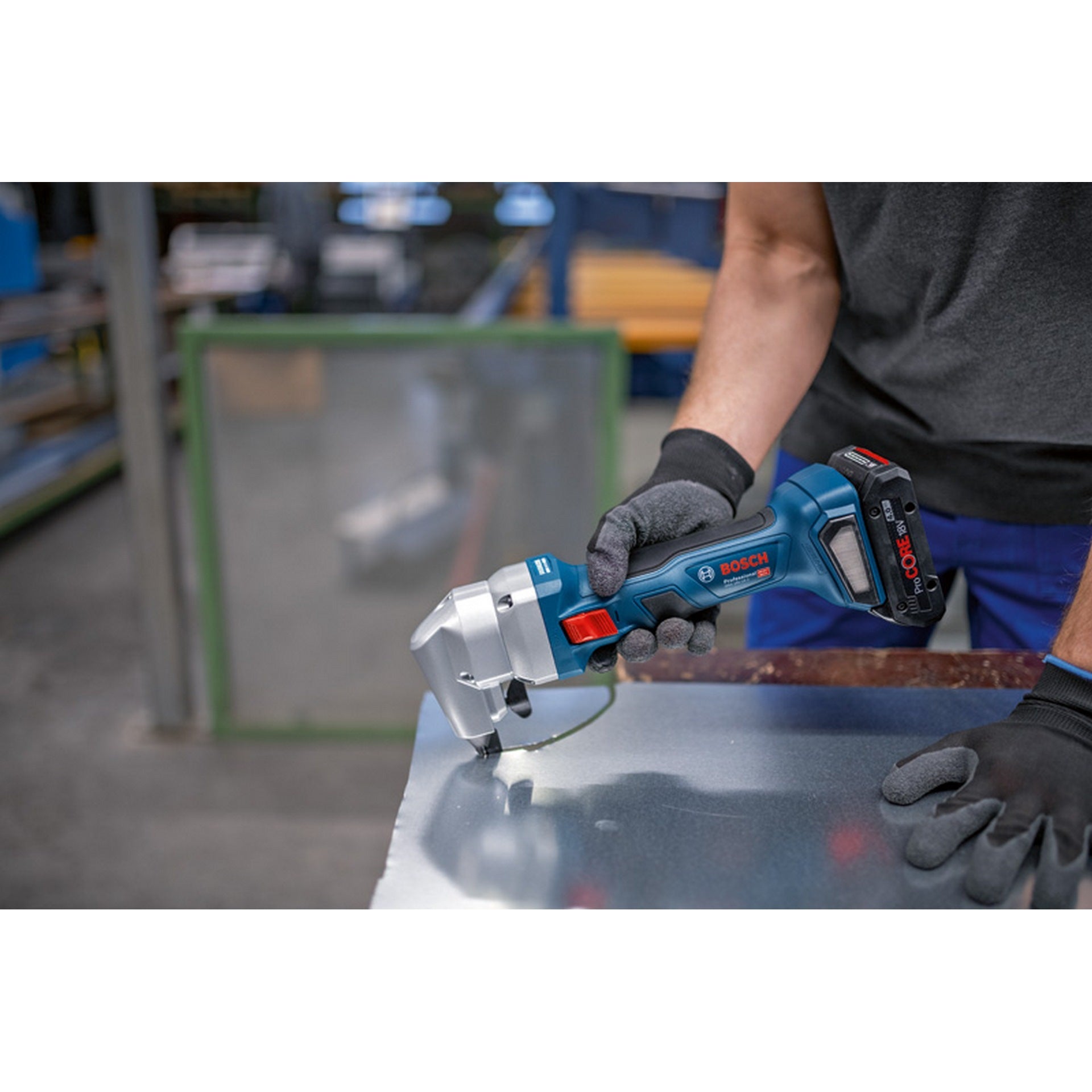 Bosch Akku-Nager GNA 18V-16 E, 2 x Akku ProCORE18V 4.0Ah in L-BOXX #0601529601