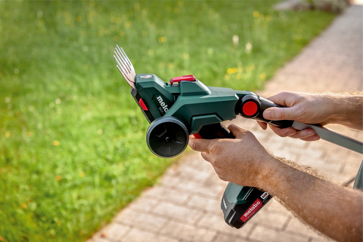 Metabo Akku-Strauch- und Grasschere SGS 18 LTX Q #601609840 metaBOX 145 L