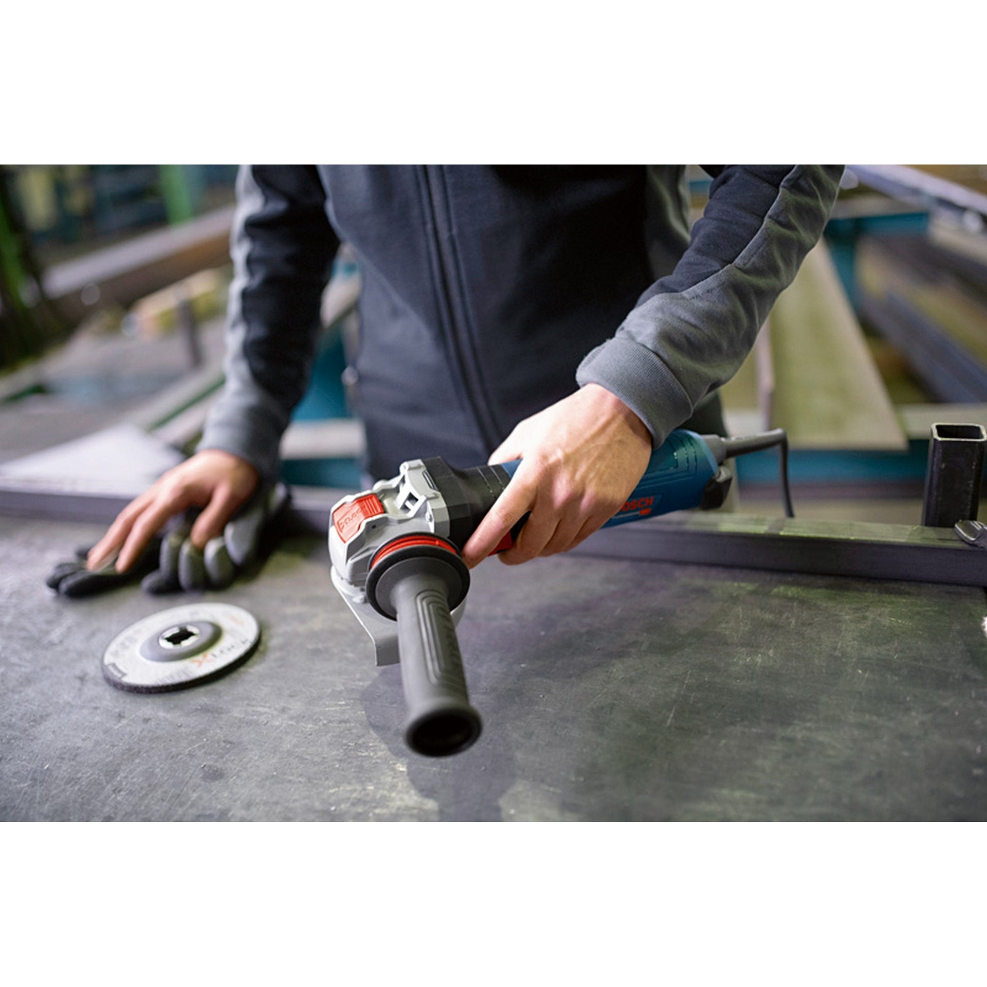 Bosch Winkelschleifer mit X-LOCK GWX 14-125 S #06017D2100