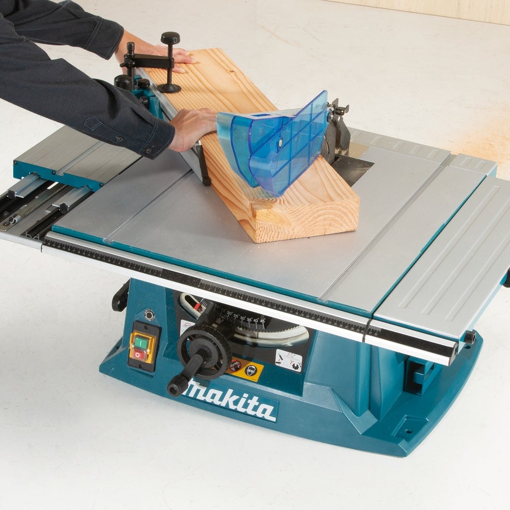Makita Tischkreissäge MLT100N