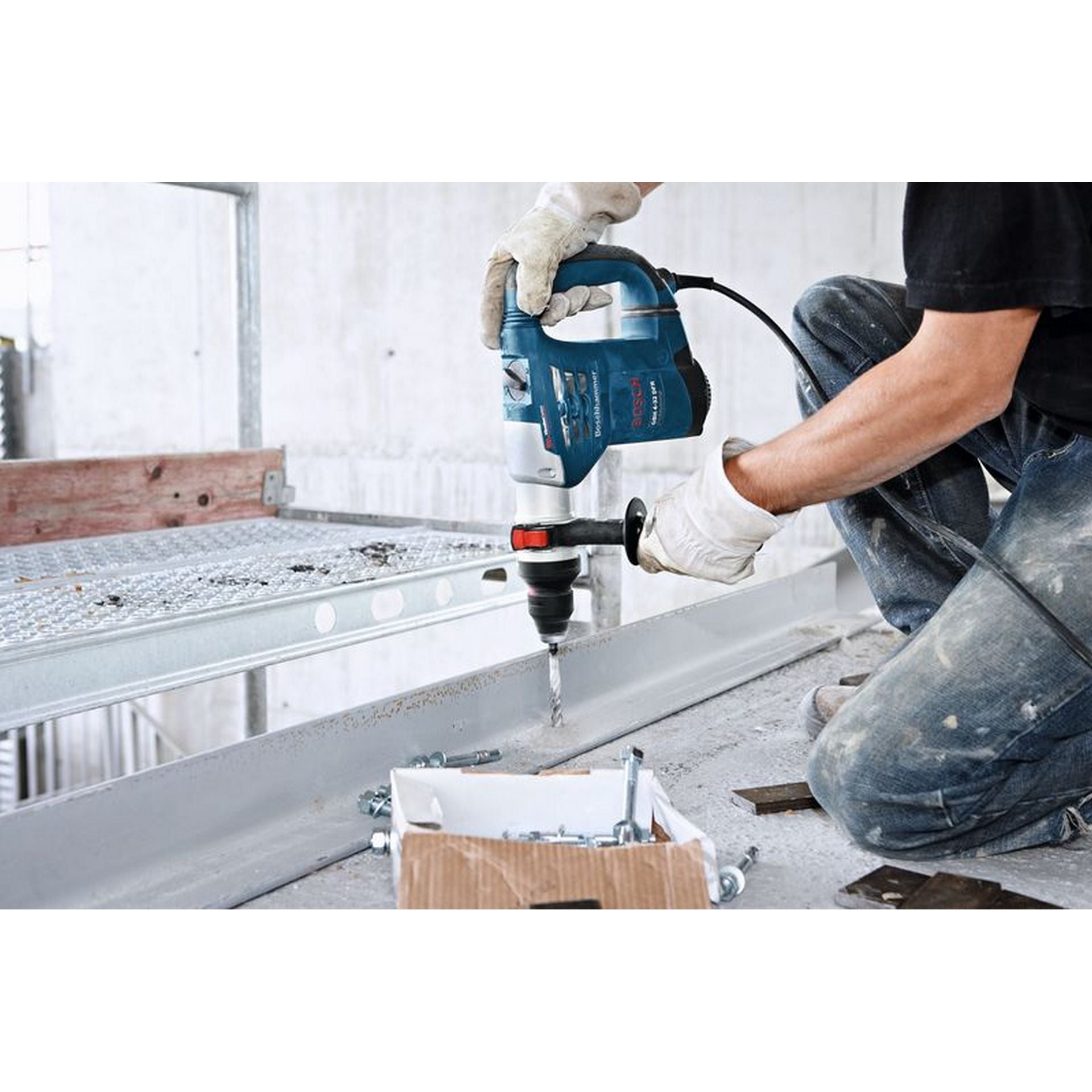 Bosch Bohrhammer mit SDS plus GBH 4-32 DFR in L-BOXX #0611332104