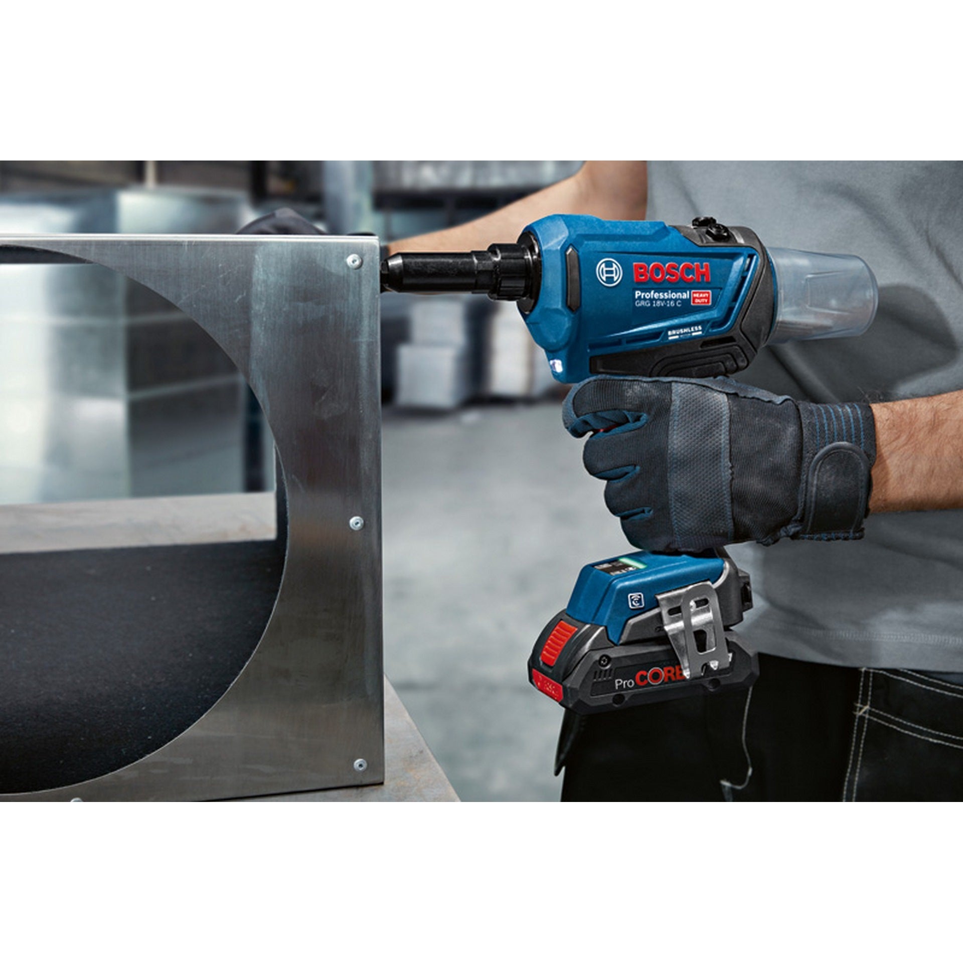 Bosch Akku-Nietpistole GRG 18V-16 C: 2 Akkus ProCORE18V 4,0Ah, L-BOXX #06019K5001