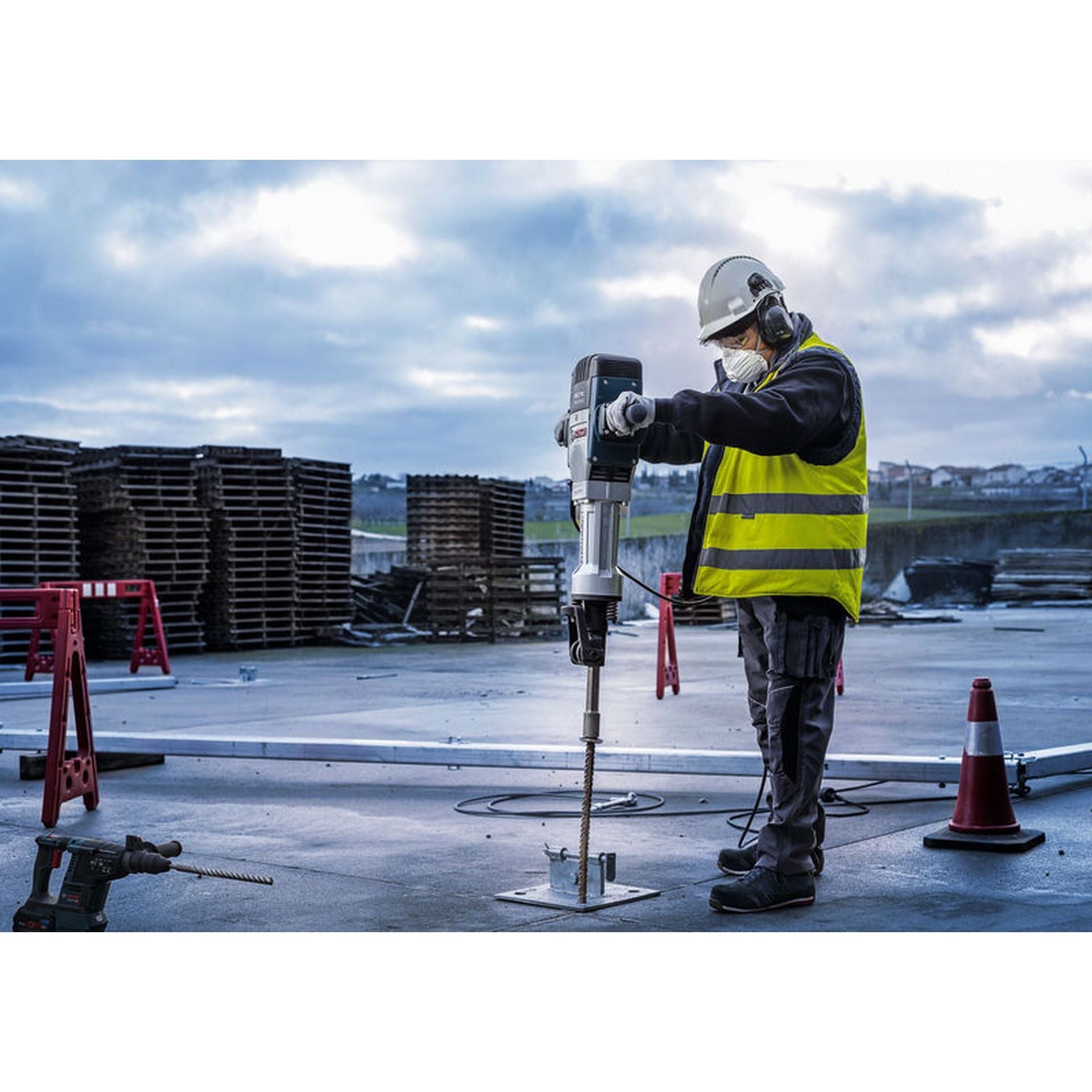 Bosch PRO HEX 28 Einschlaghilfe für Erdspieße, 300 mm #1618609005