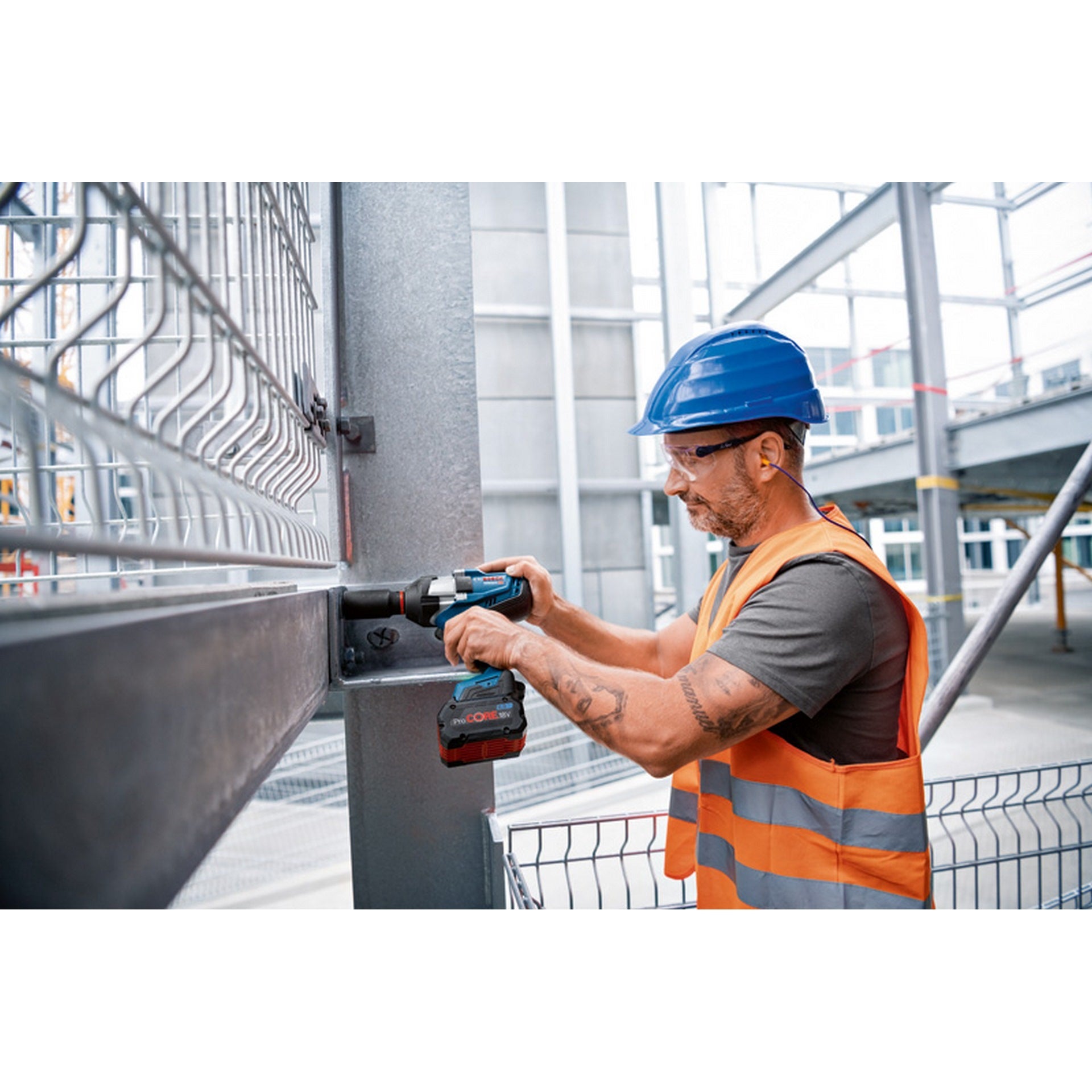 Bosch Akku-Drehschlagschrauber GDS 18V-1050 HC, 2 x Akku ProCORE18V 8.0Ah in L-BOXX #06019J8202