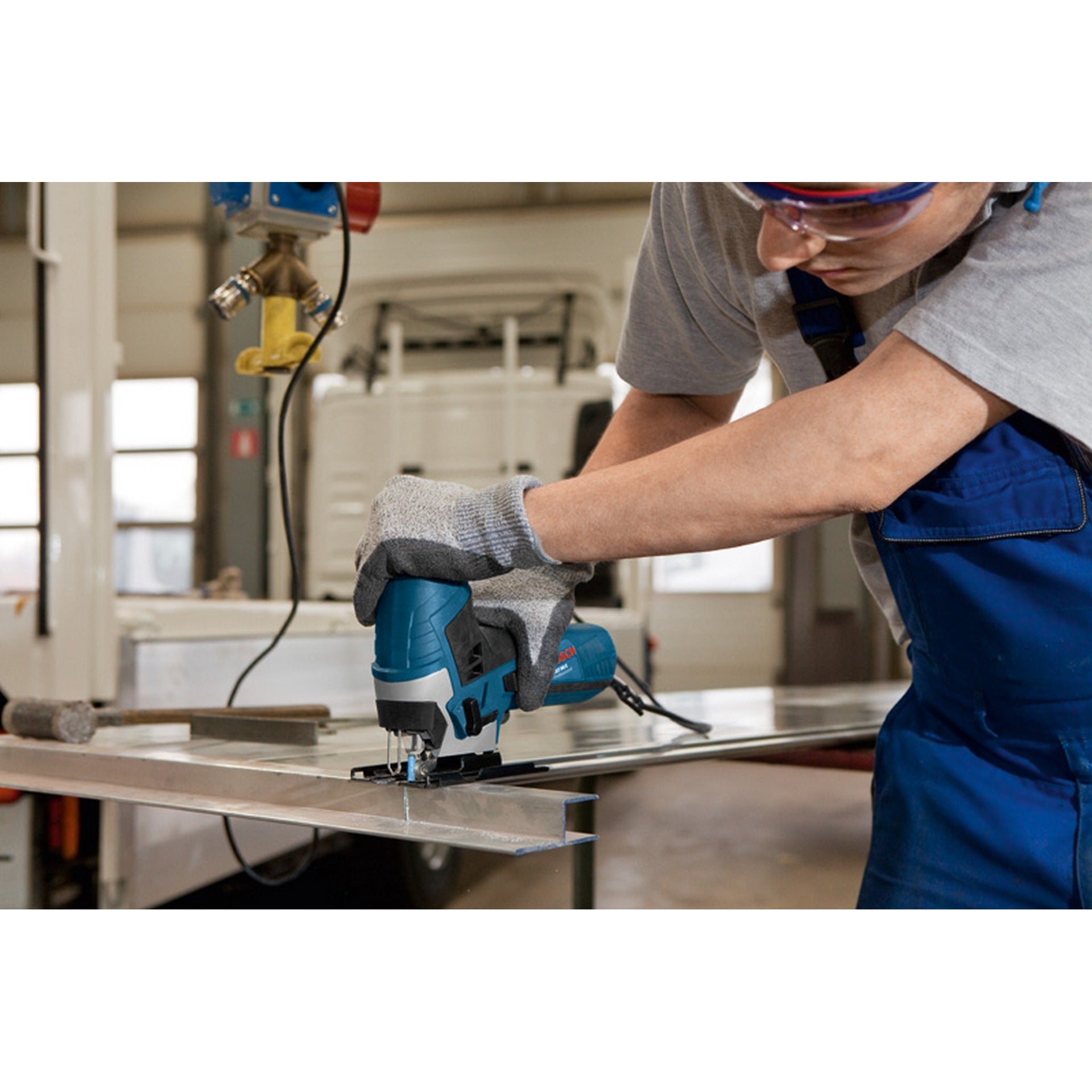 Bosch Stichsäge GST 90 E im Handwerkerkoffer #060158G000