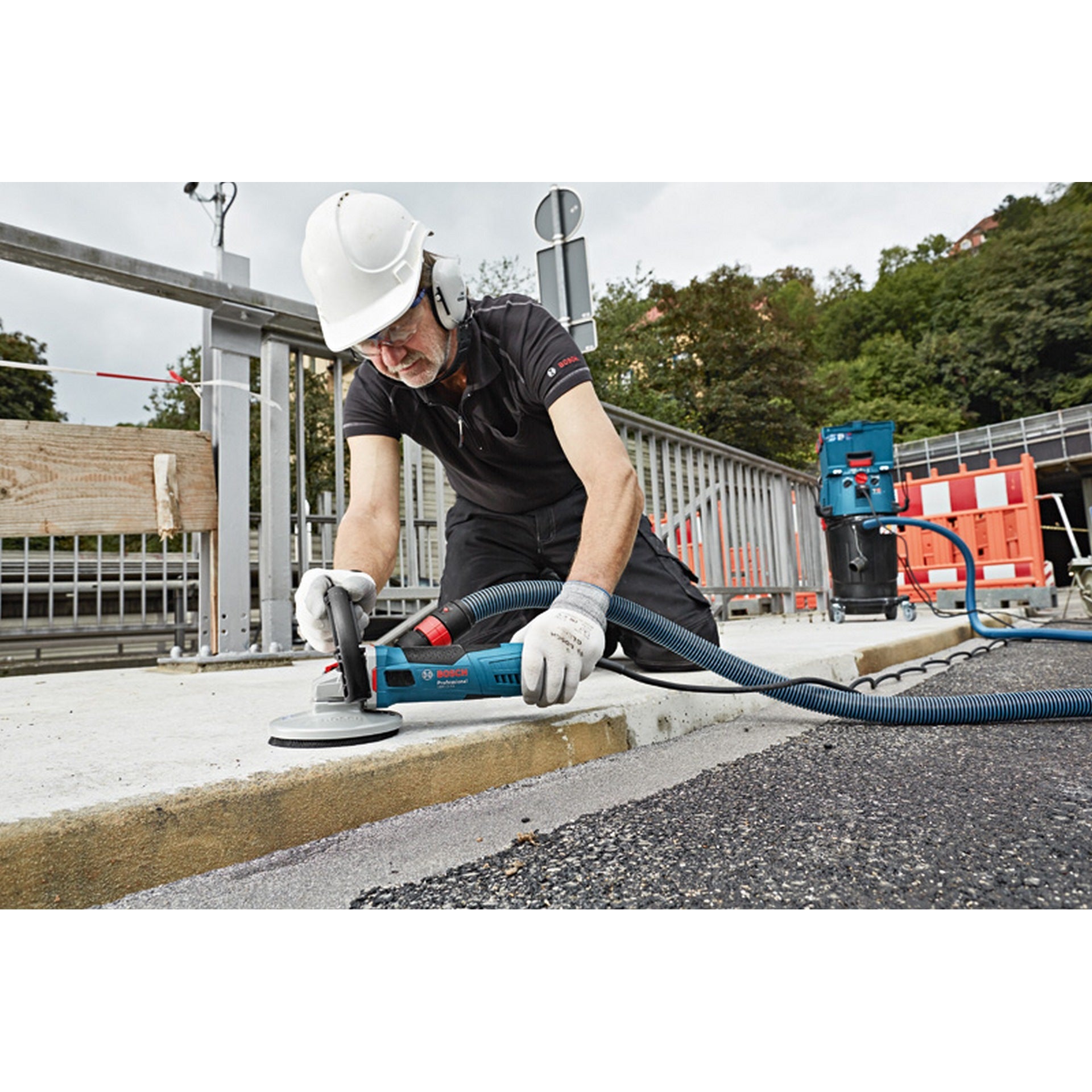 Bosch Betonschleifer GBR 15 CA #0601776000