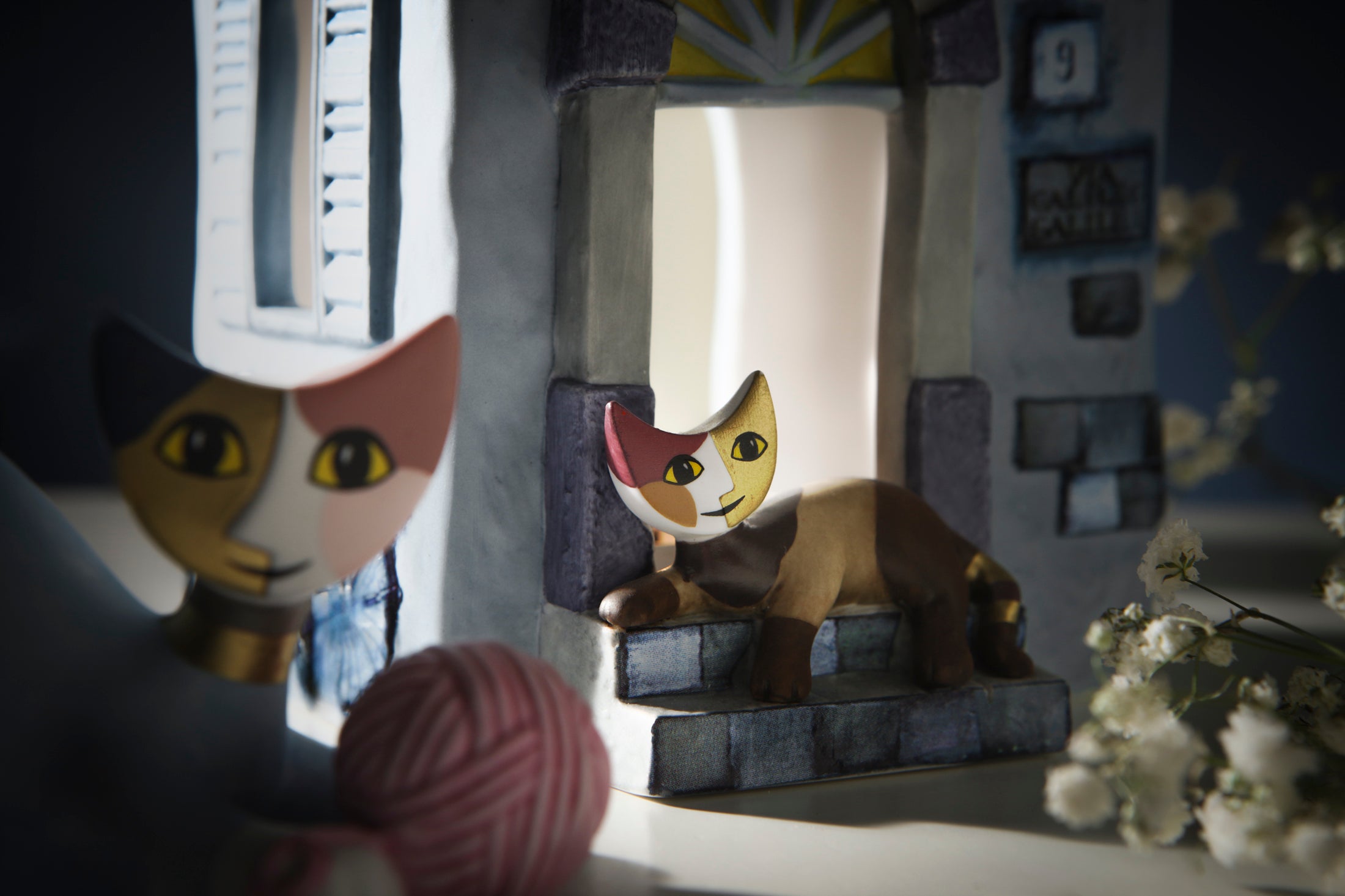 Haus mit Katze "Via Galileo Galilei" (Rosina Wachtmeister)