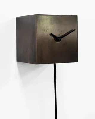 Wanduhr LONG_TIME SPECIAL bronze (Design: Alessia Gasperi)