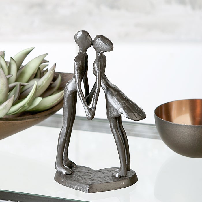 Skulptur Paar "Heartbeat" Herzmotiv (Bronzeoptik aus Eisen)