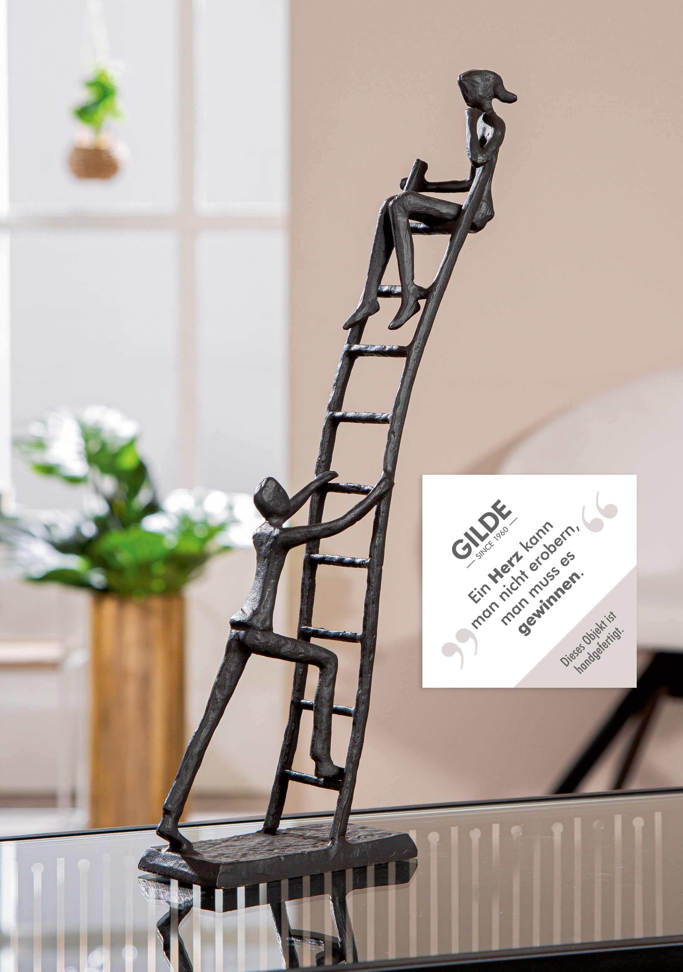 Skulptur "Expectations " Treppe (Bronzeoptik aus Eisen)