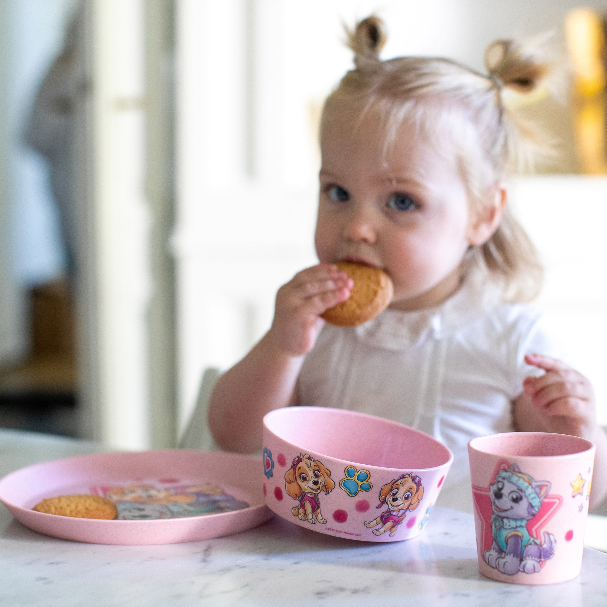 Kleiner Teller + Schale + Becher organic pink "CONNECT PAW PATROL" Kleiner Teller + Schale + Becher organic pink "CONNECT PAW PATROL"