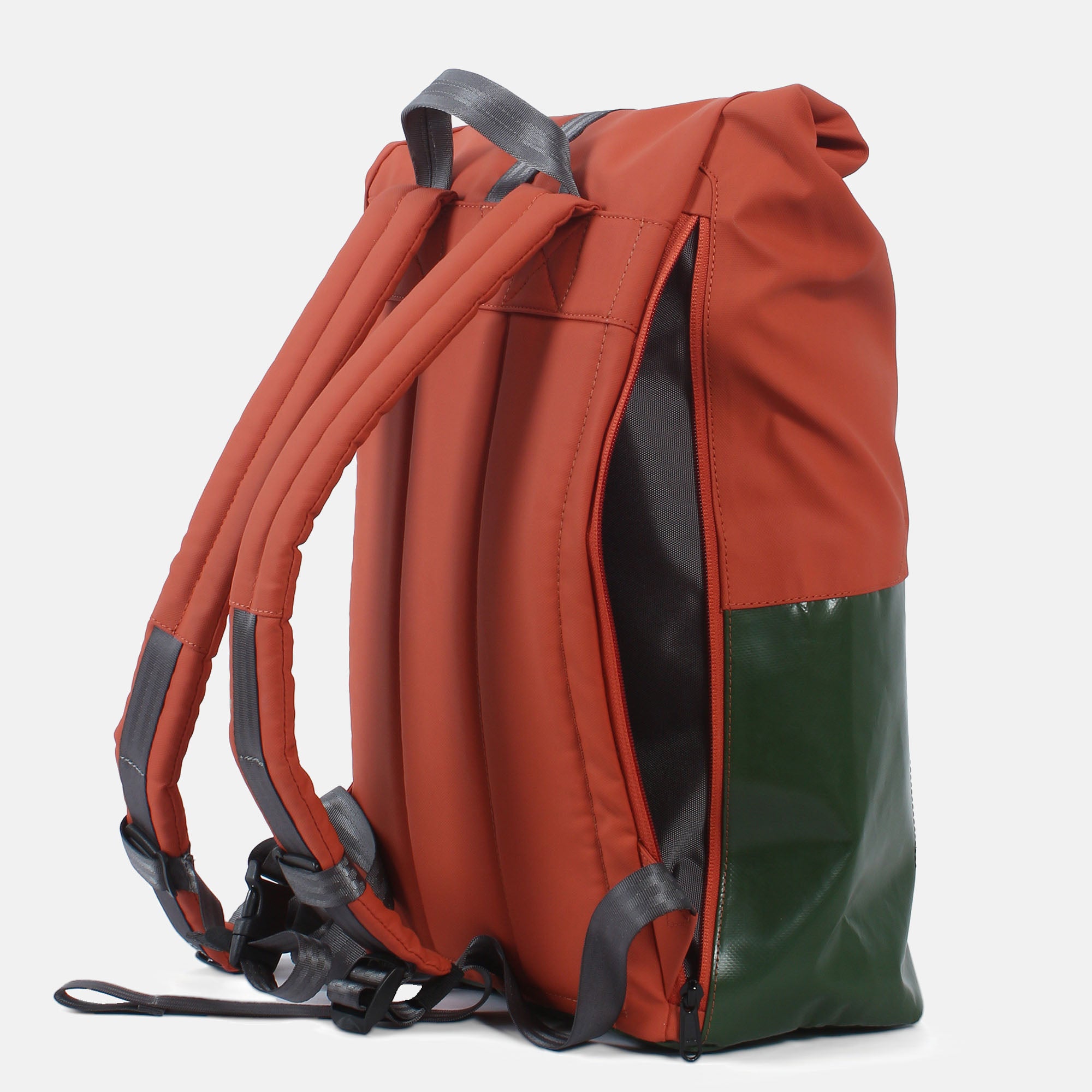 Laptop Rucksack Nomo 7.1 von 7clouds in jungle green-orange Laptopfach