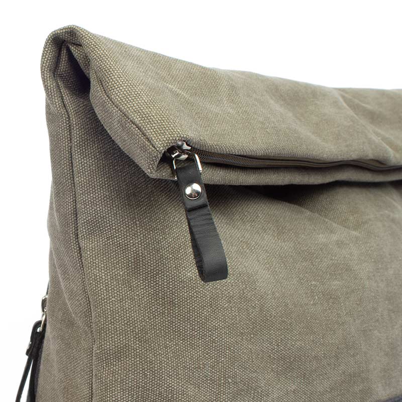 Margelisch Ulom 4 Canvas green charcoal detail flap