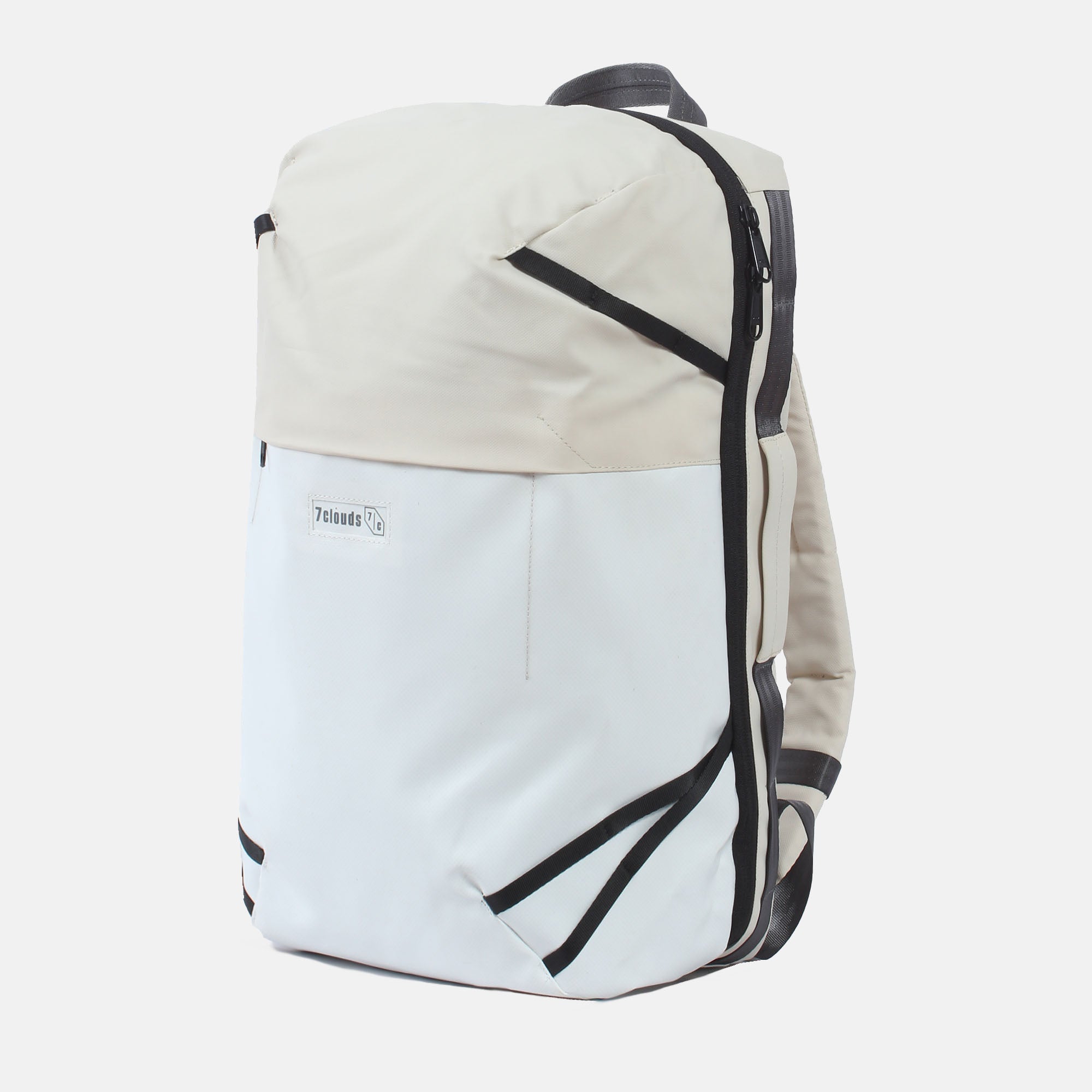 7clouds Laptop-Rucksack Nacov 7.1 white-off white seitlich