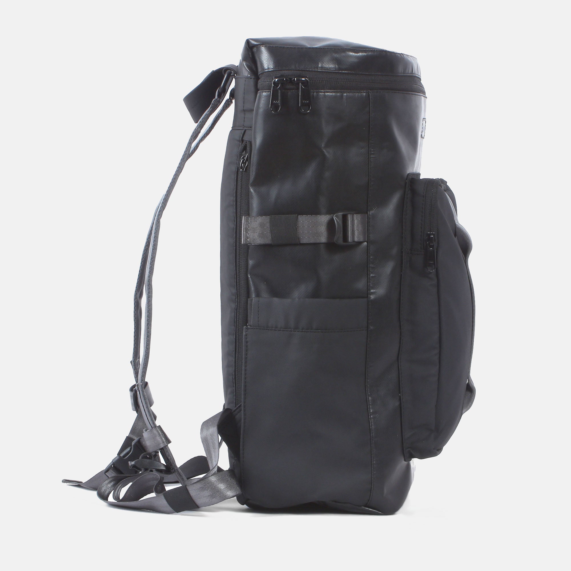 7clouds Laptop Rucksack Heloy 7.1 black Ansicht Seite