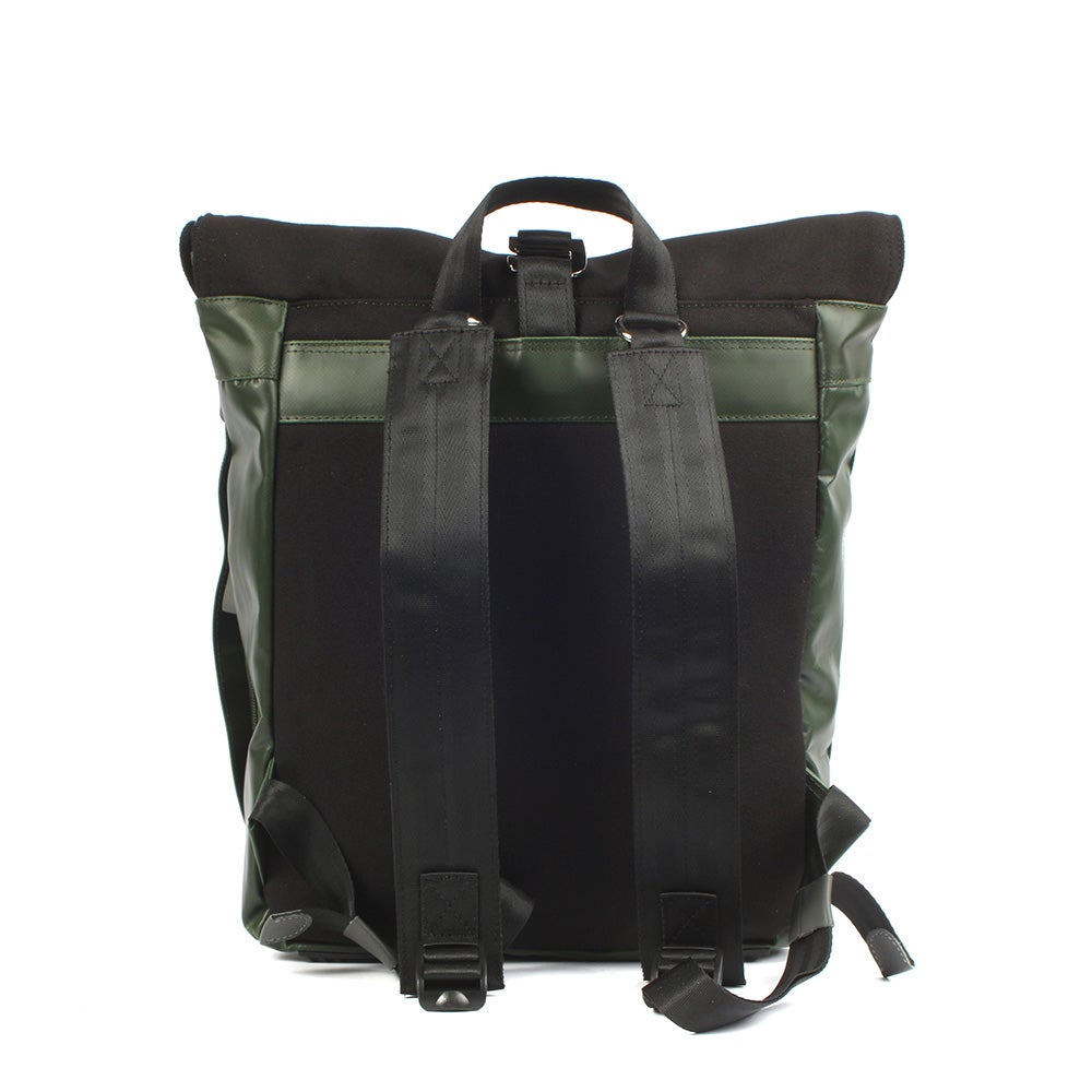 7clouds Dwars 7.4 junglegreen-black lady rolltopbackpack with RPET recycled PET, back